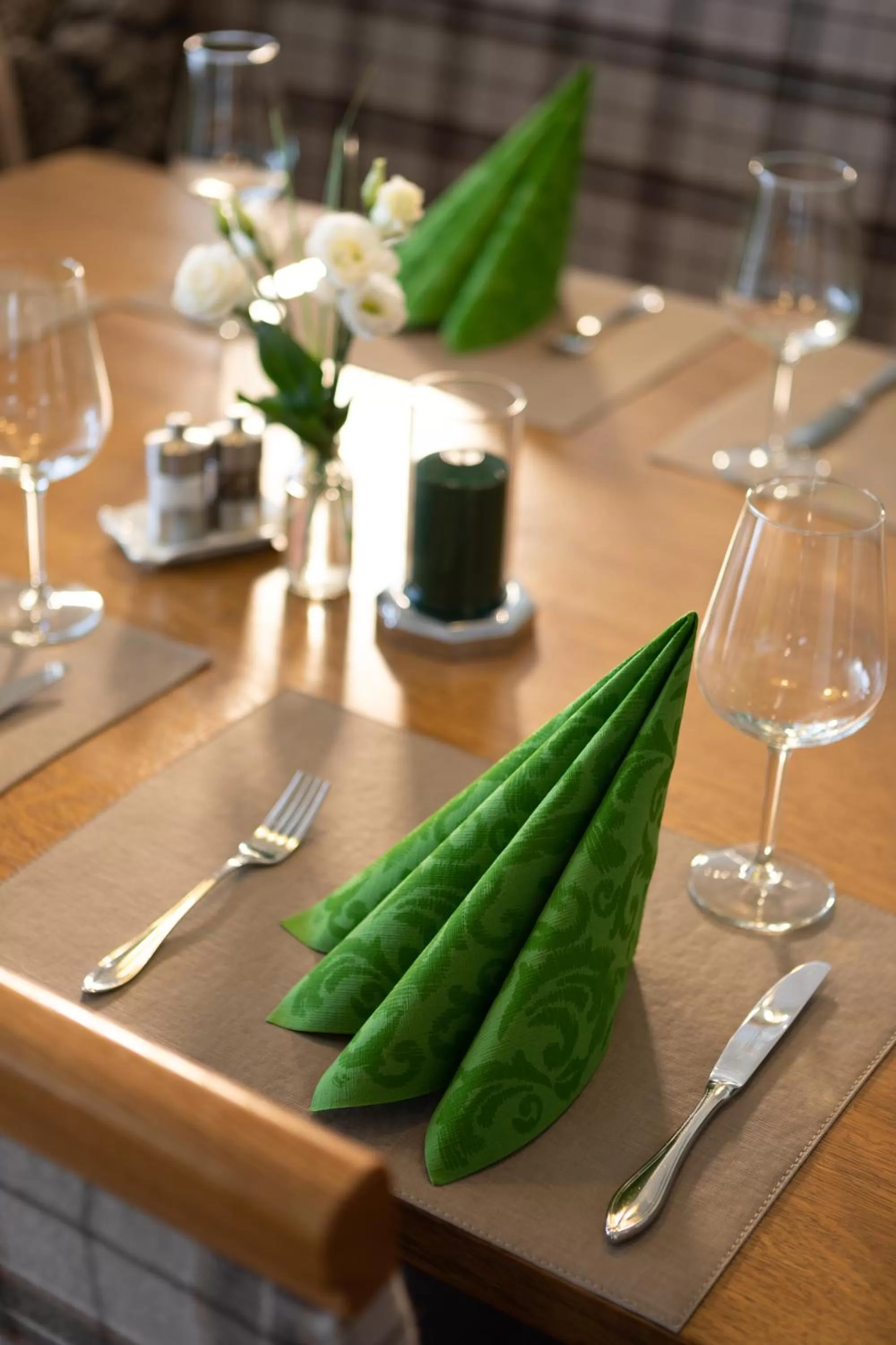 Restaurant/places to eat in Landhotel-Restaurant Huberhof Allershausen