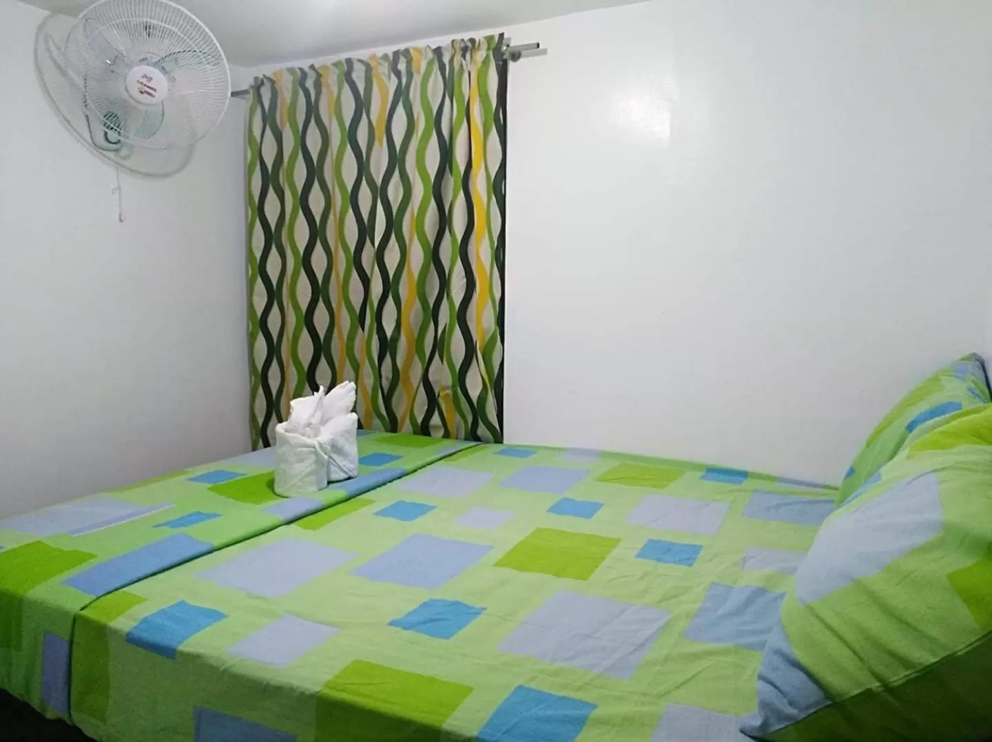 Bed in Gaea's Apartments