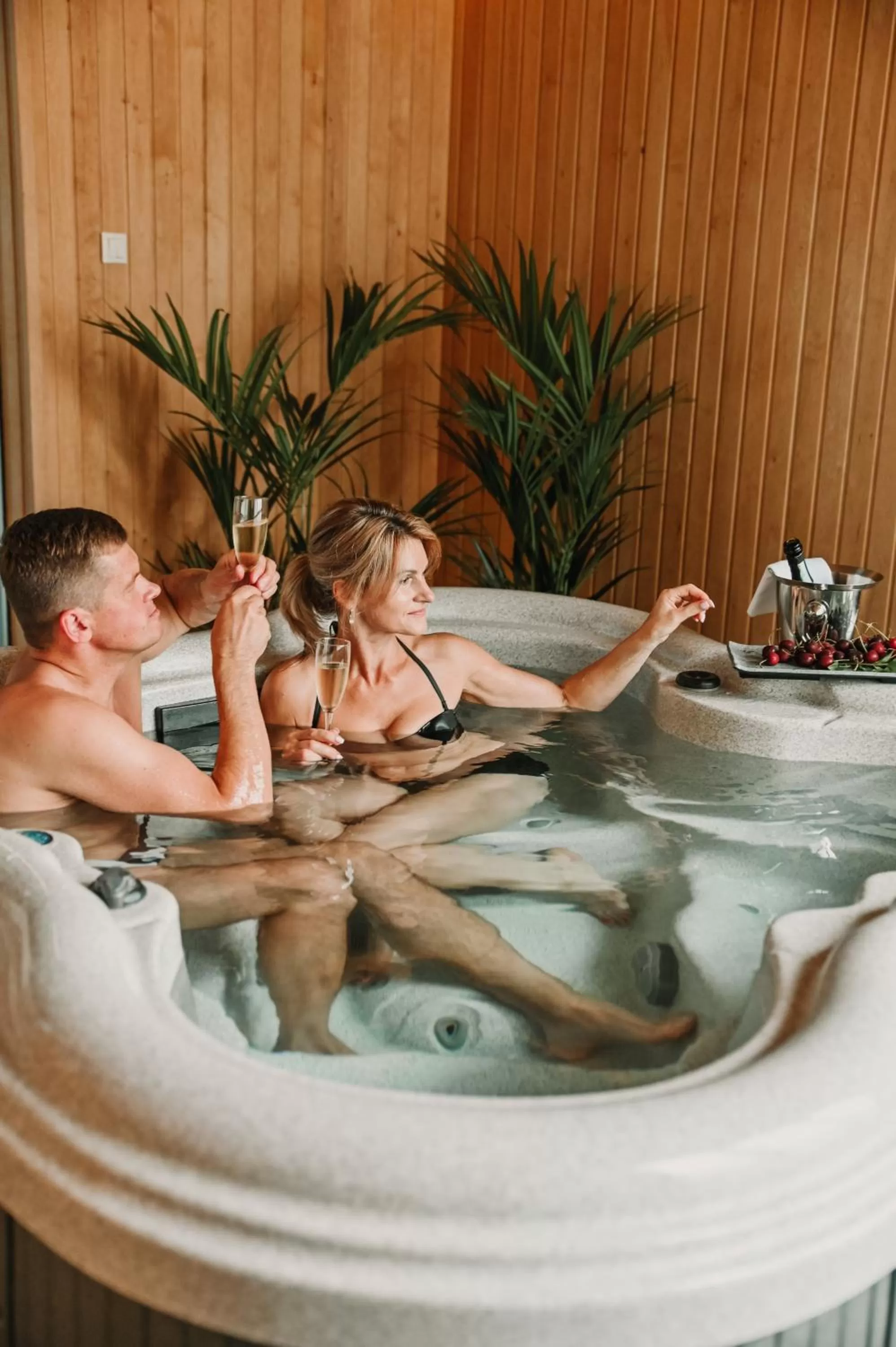 Swimming pool in Hotel Sigulda