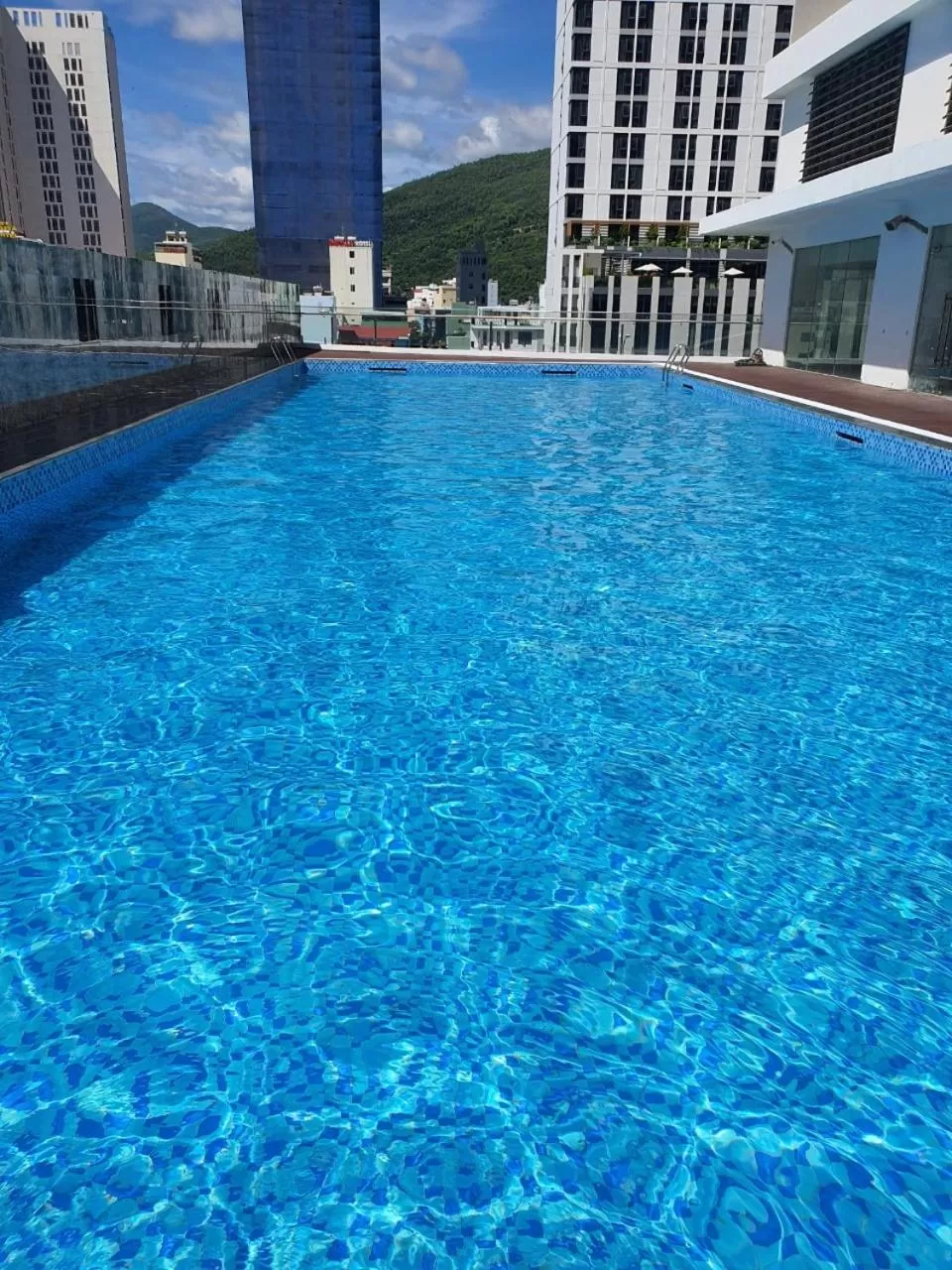 Pool view, Swimming Pool in FLC Sea Tower Quy Nhơn - Homostay