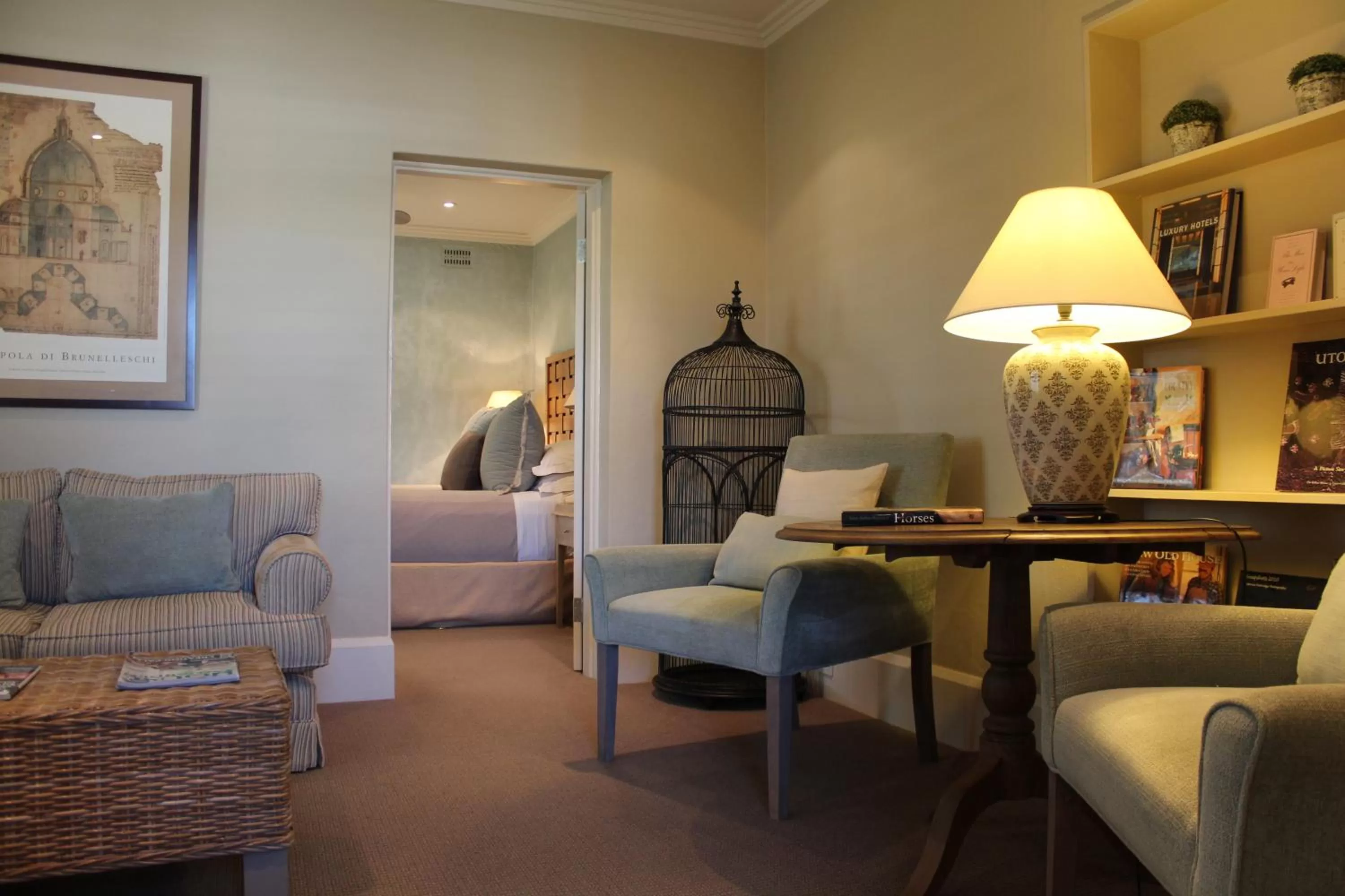 Photo of the whole room in Inn Scone