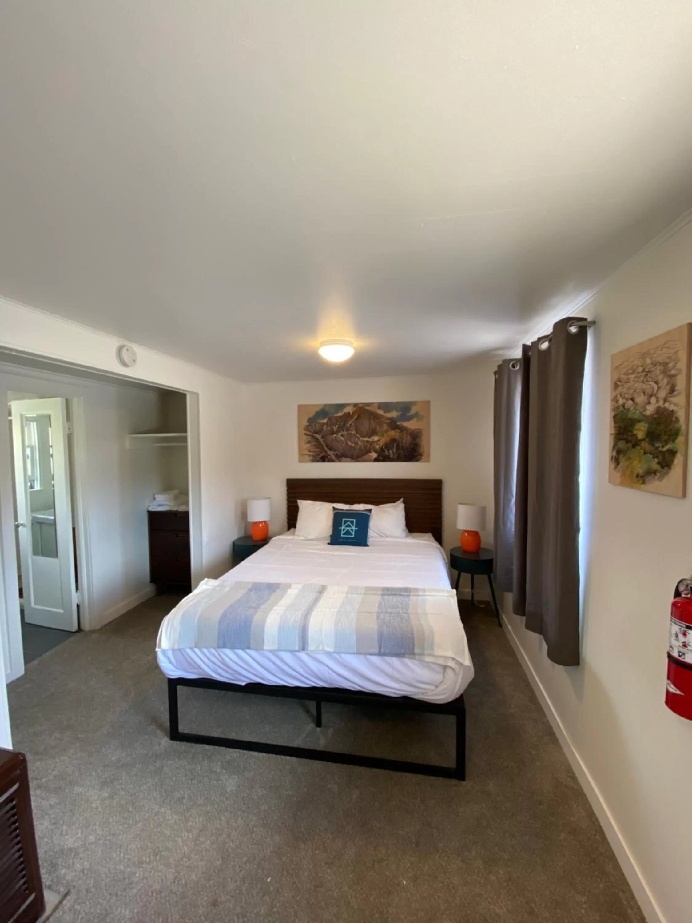 Bed in A-Lodge Lyons