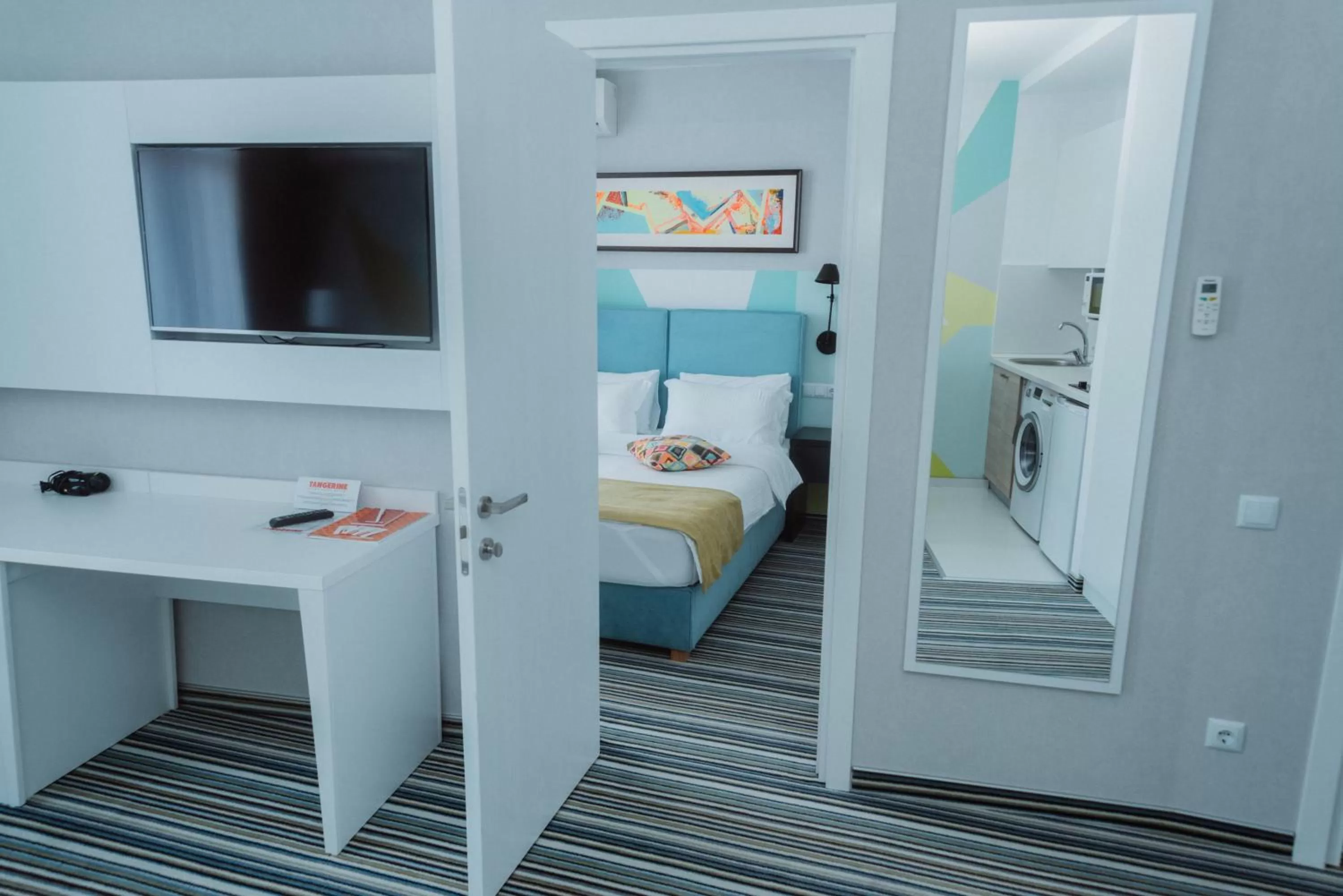 Decorative detail, Bed in Aparthotel Tangerine