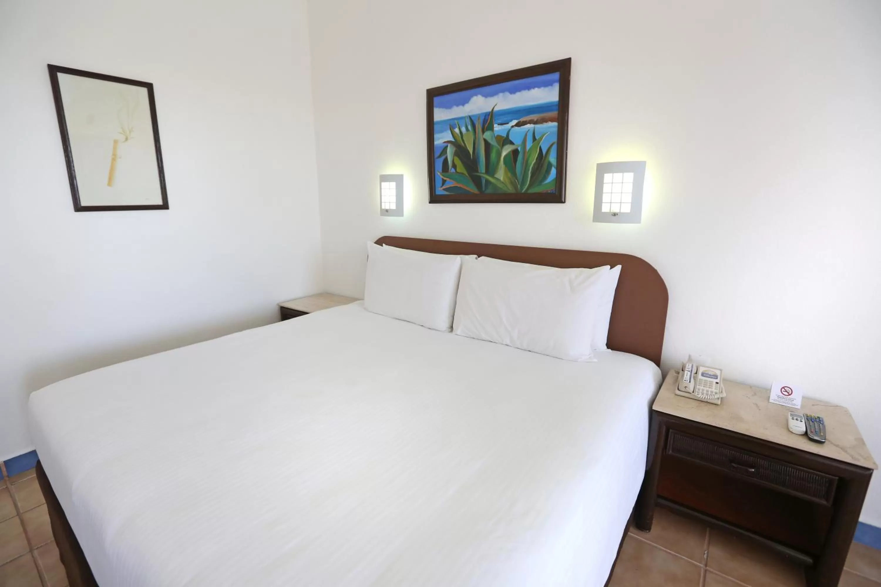 Bedroom, Bed in Cozumel Hotel & Resort Trademark Collection by Wyndham