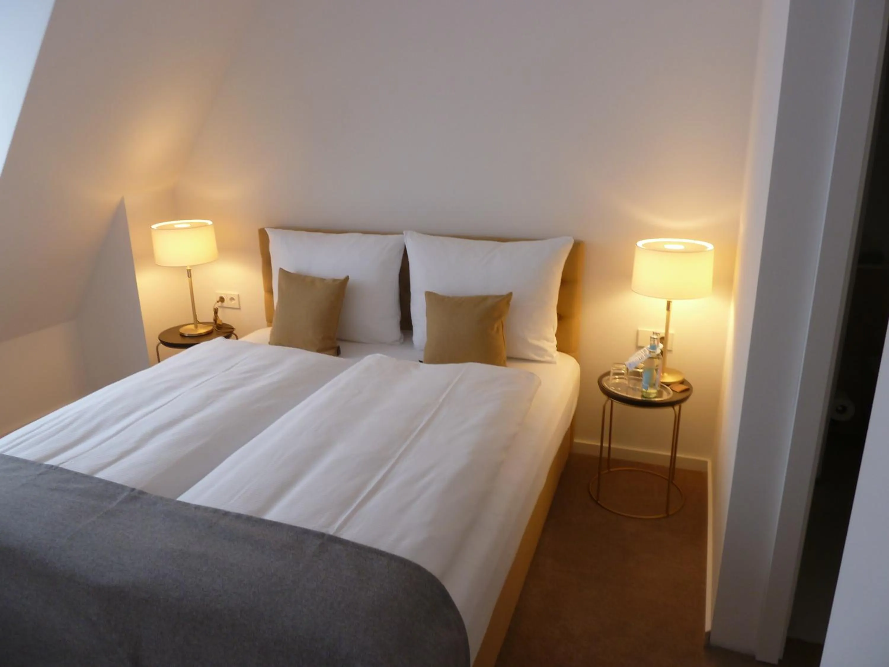 Bed in Hotel Lindenufer