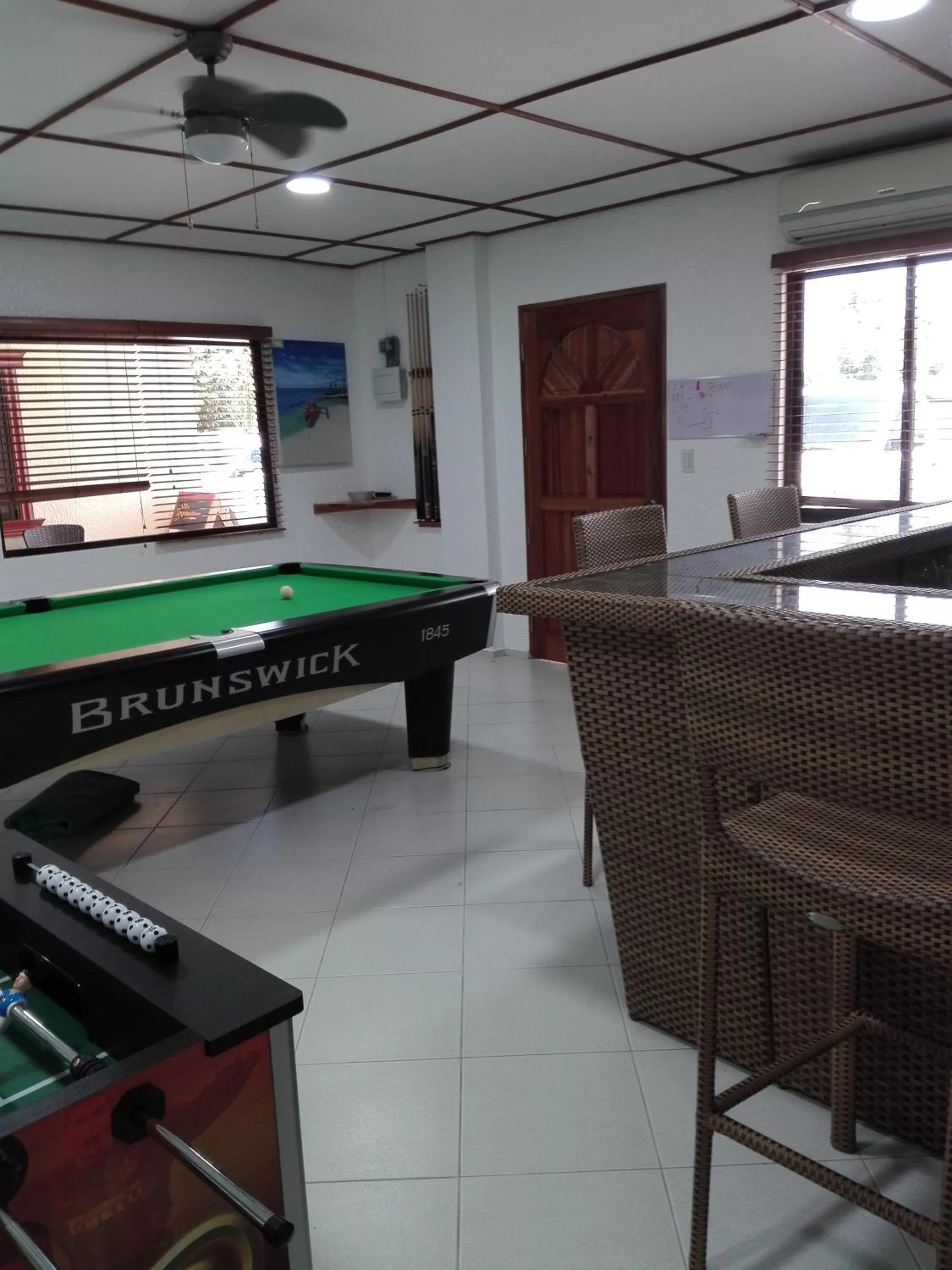 Billiard, Billiards in Jugalis Hotel and Restaurant