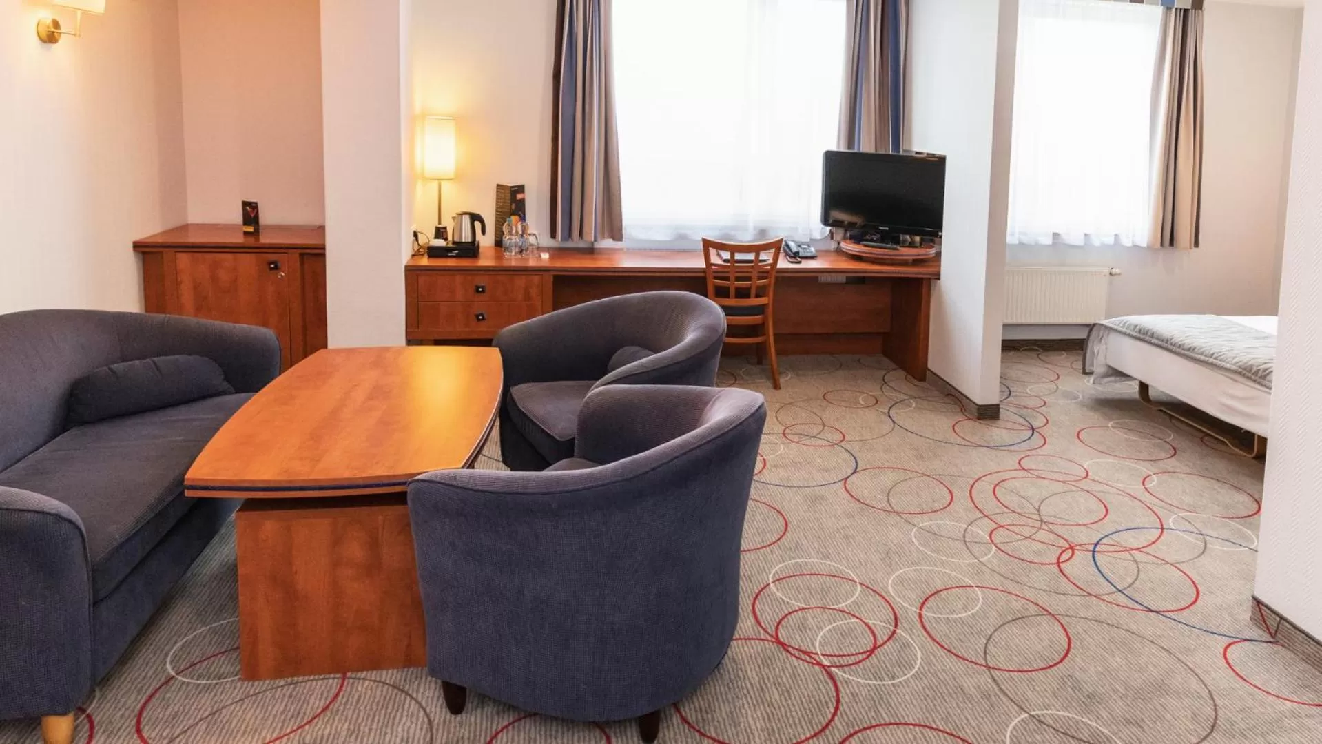 TV and multimedia, Bed in Qubus Hotel Głogów