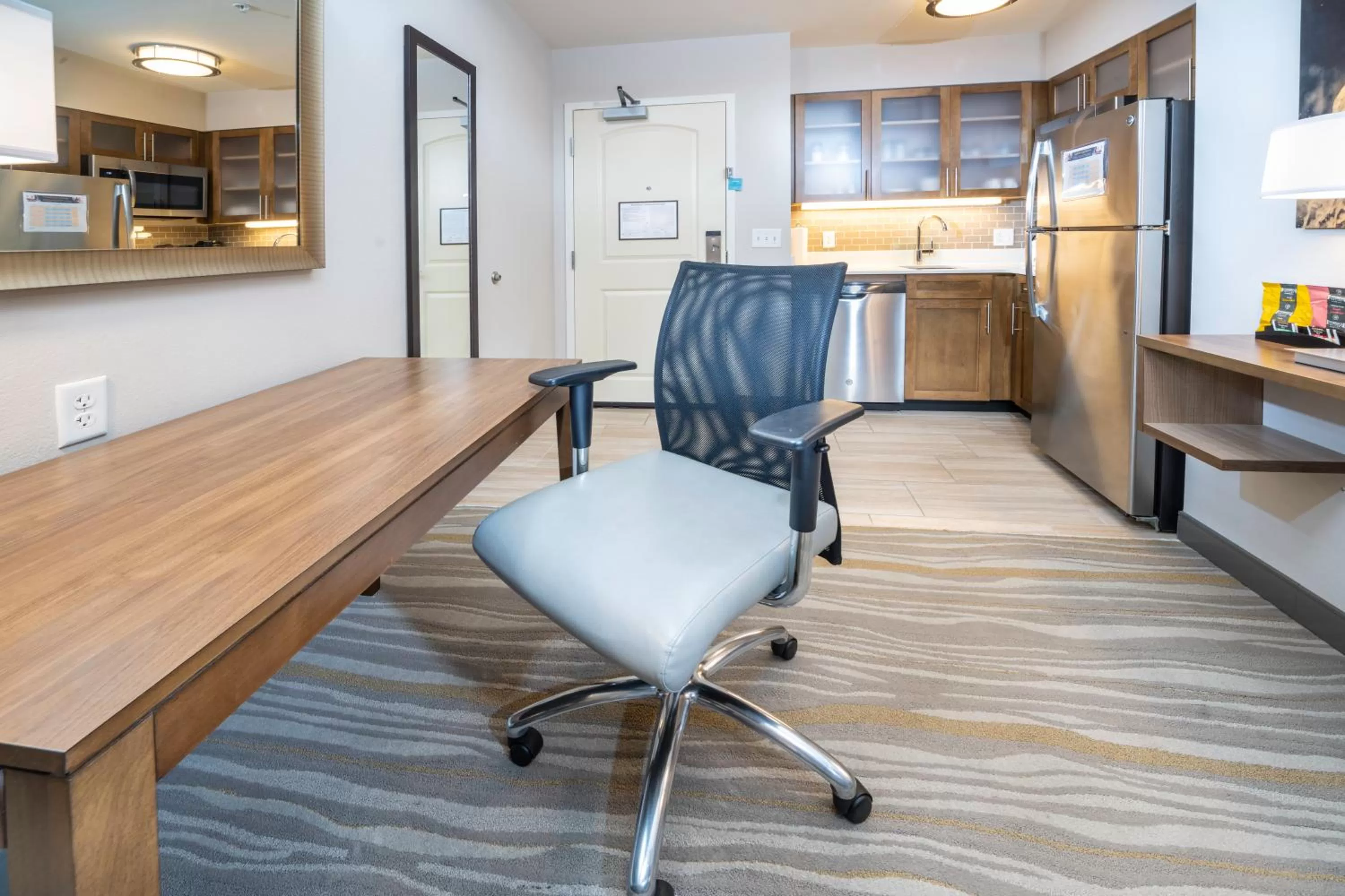 Staybridge Suites - Summerville by IHG