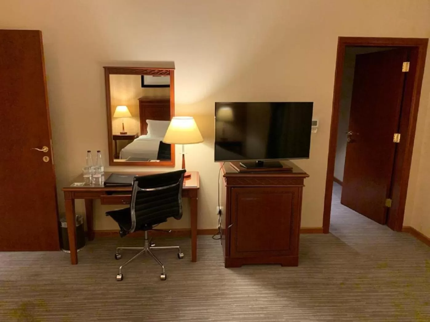 TV and multimedia in Executives Hotel - Olaya