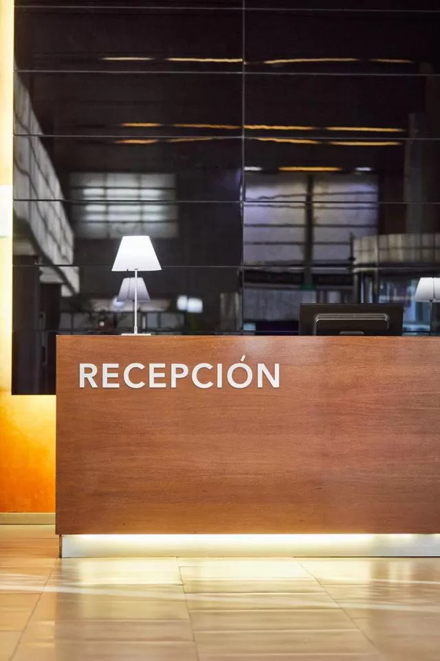 Lobby or reception in Silken Puerta Valencia