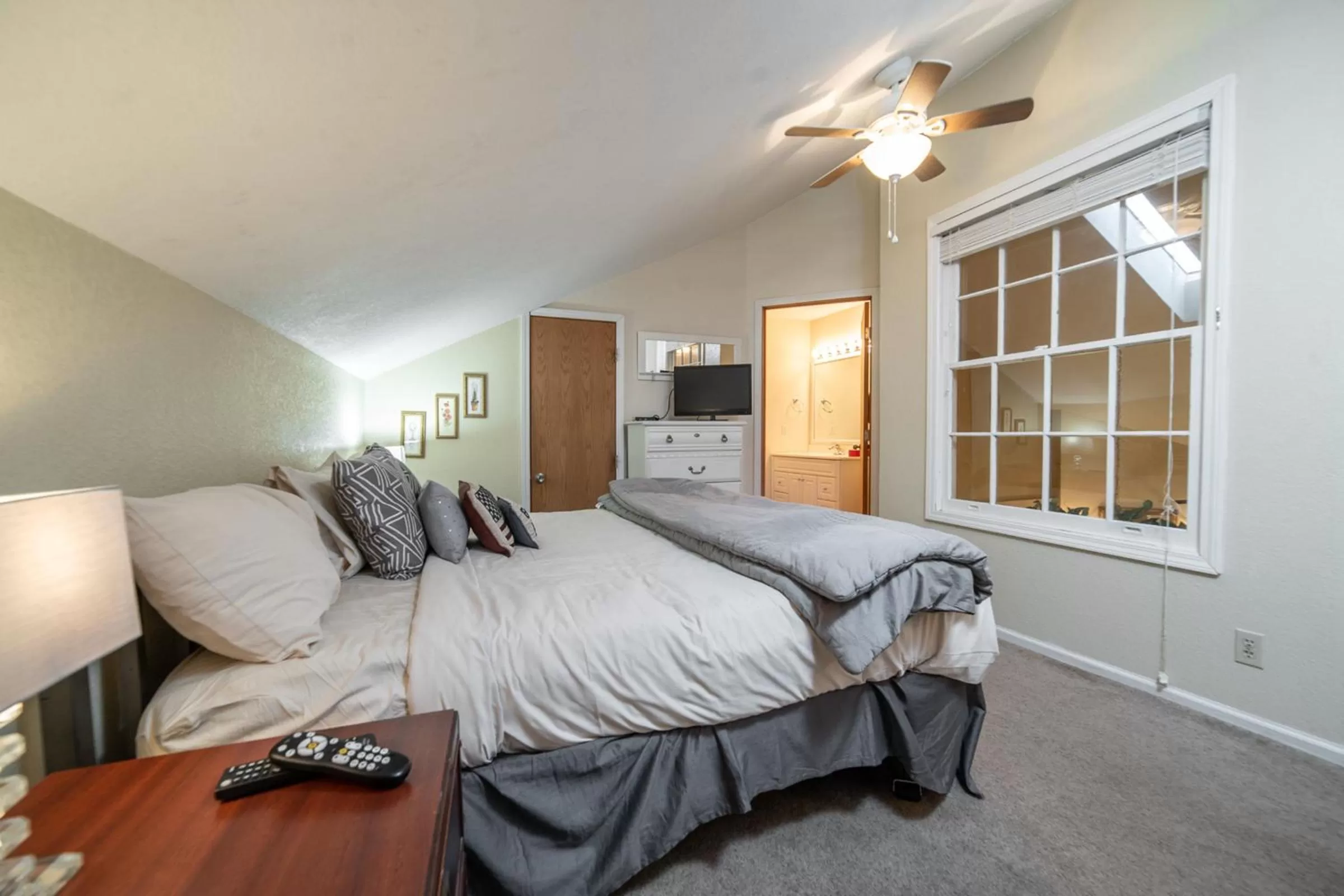 Bed in Pointe Royale Golf Resort