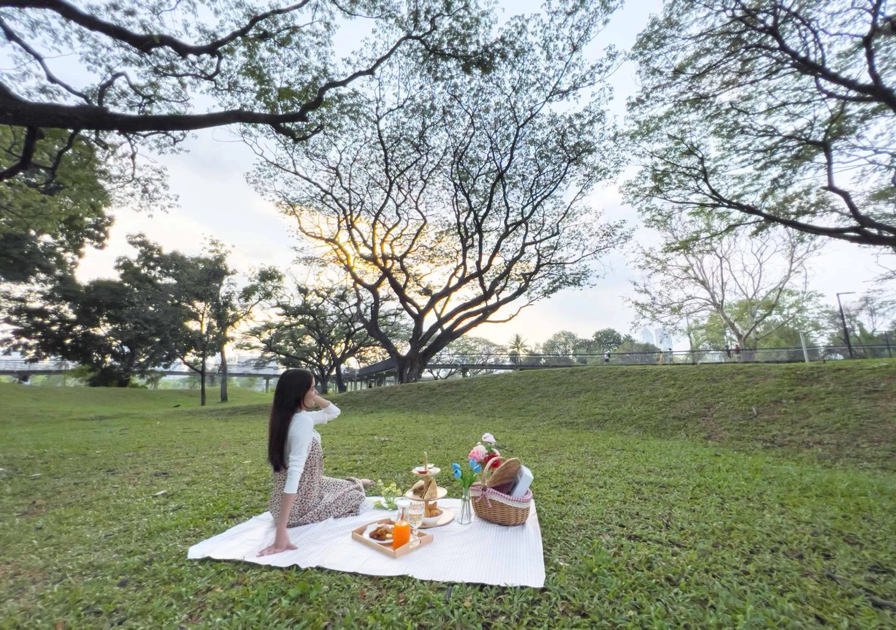 Natural landscape in Modena by Fraser Bangkok