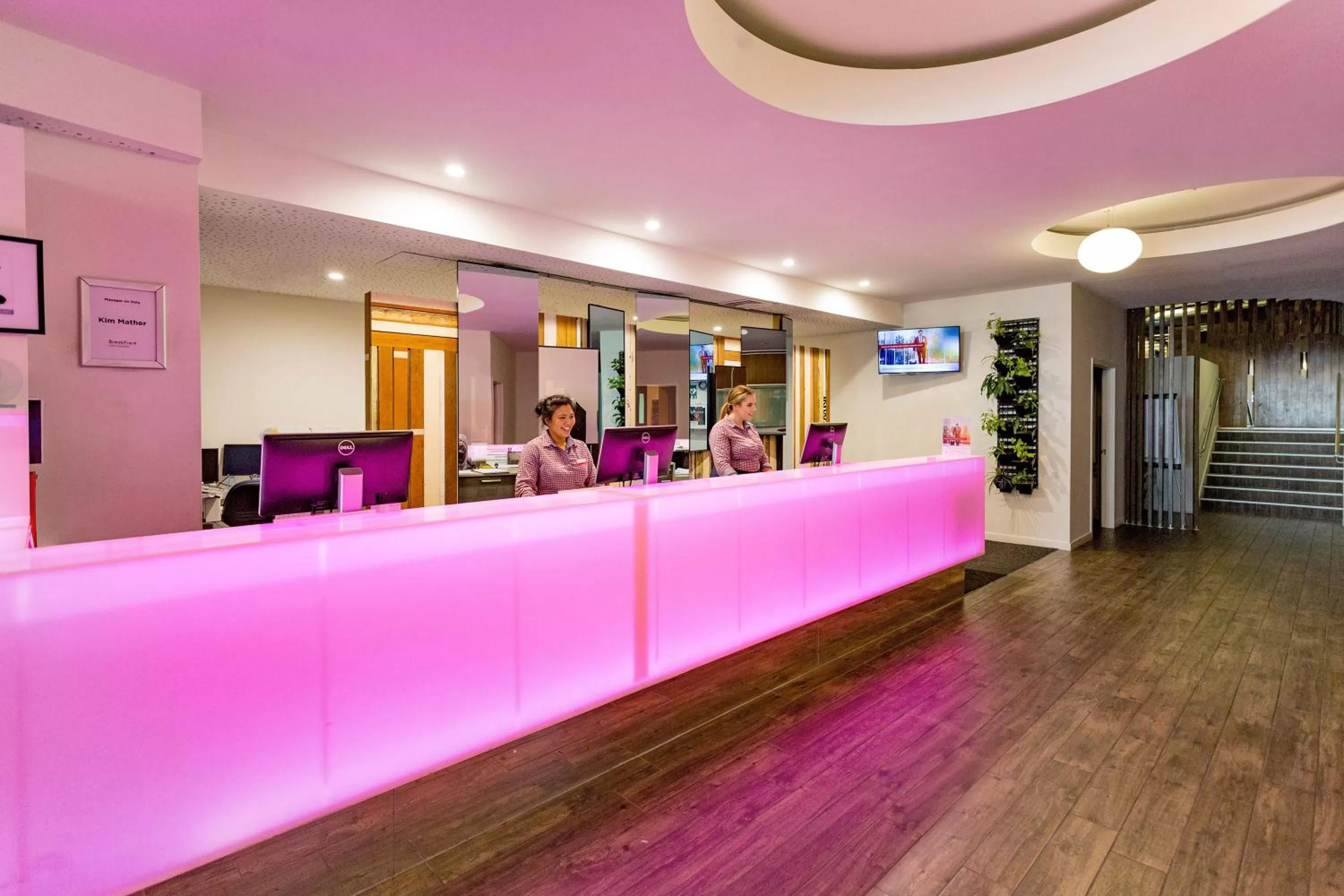 Lobby or reception in BreakFree on Cashel, an Accor Hotel