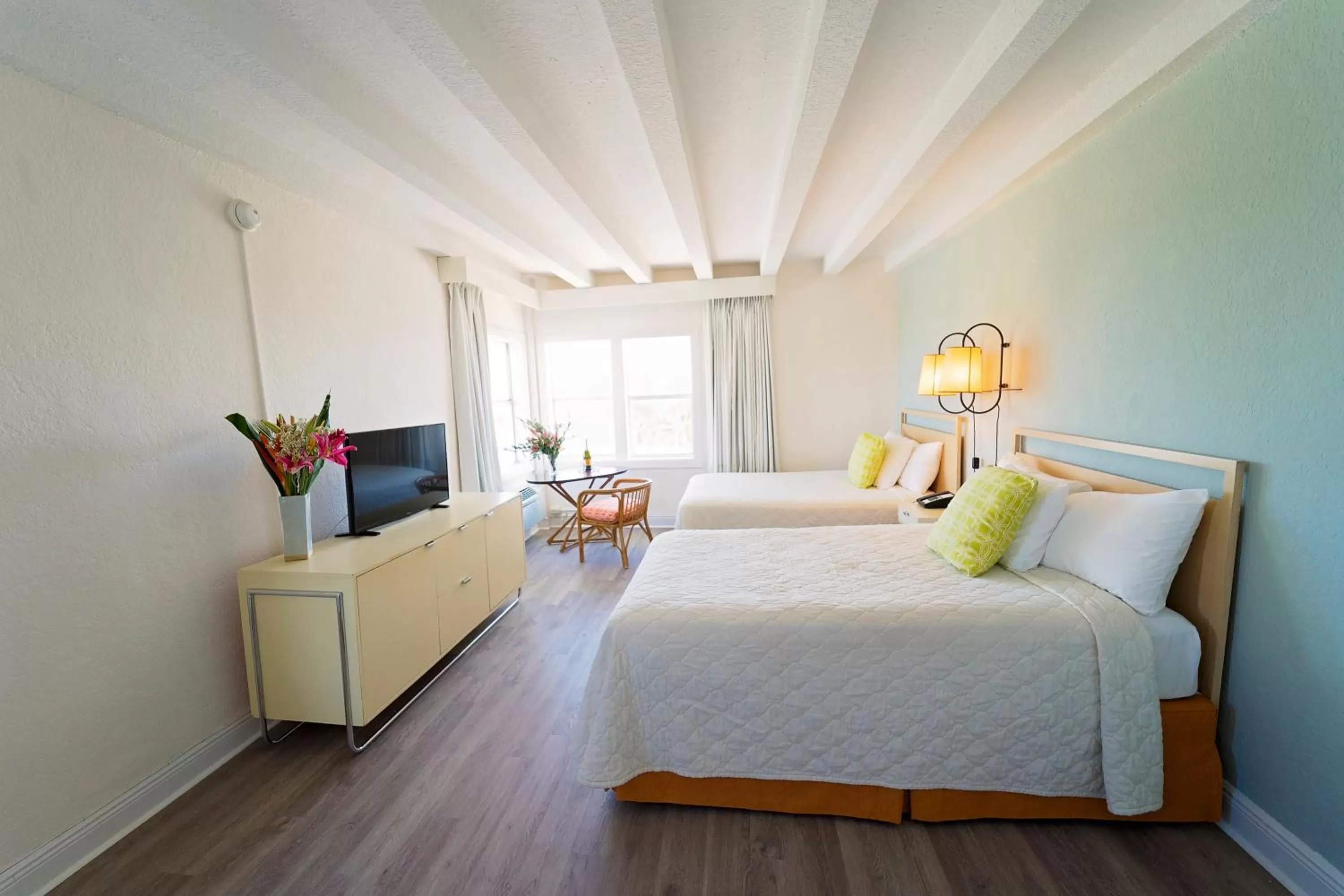 Bed in Broadmore Miami Beach