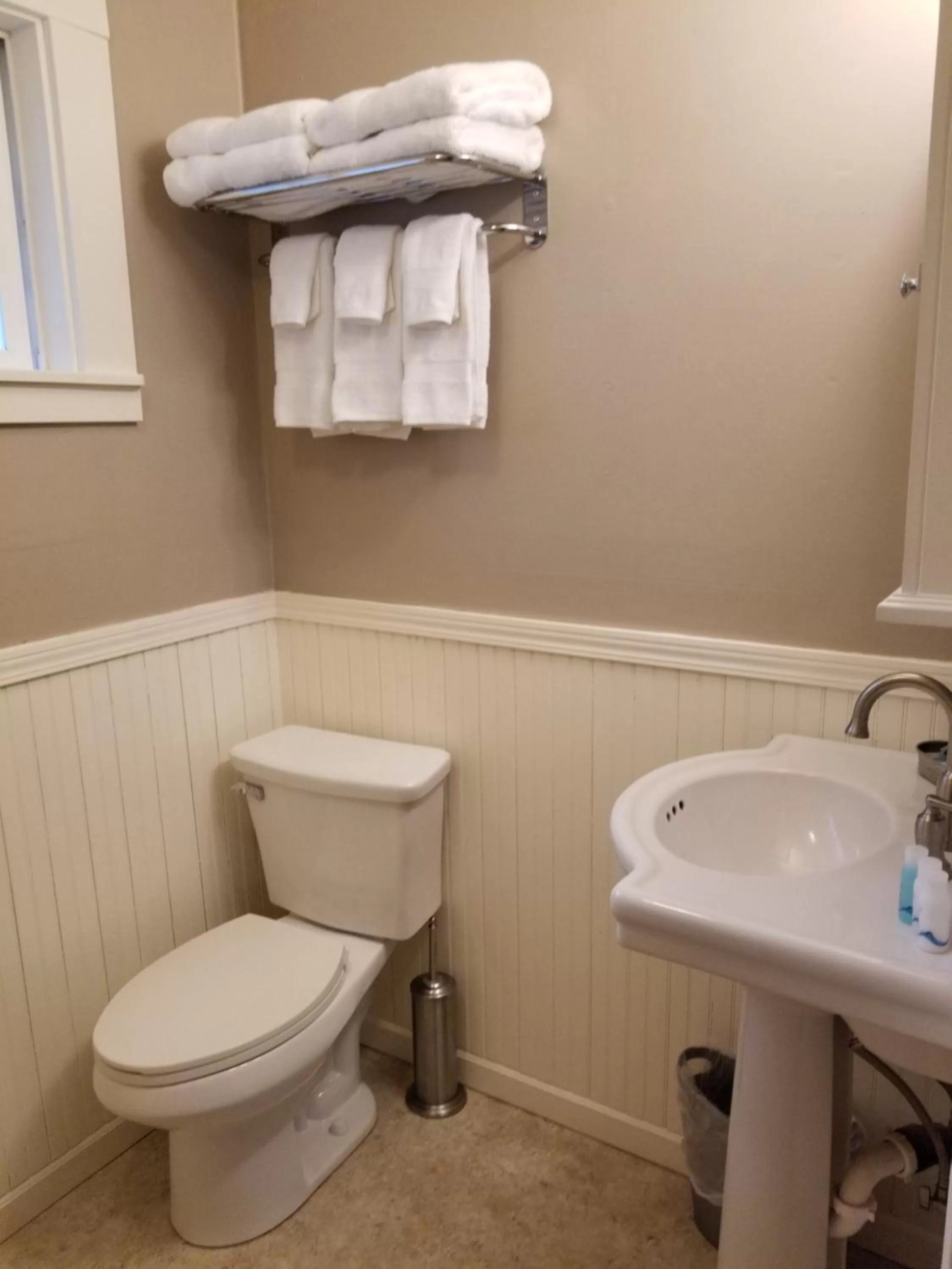 China Creek Cottages