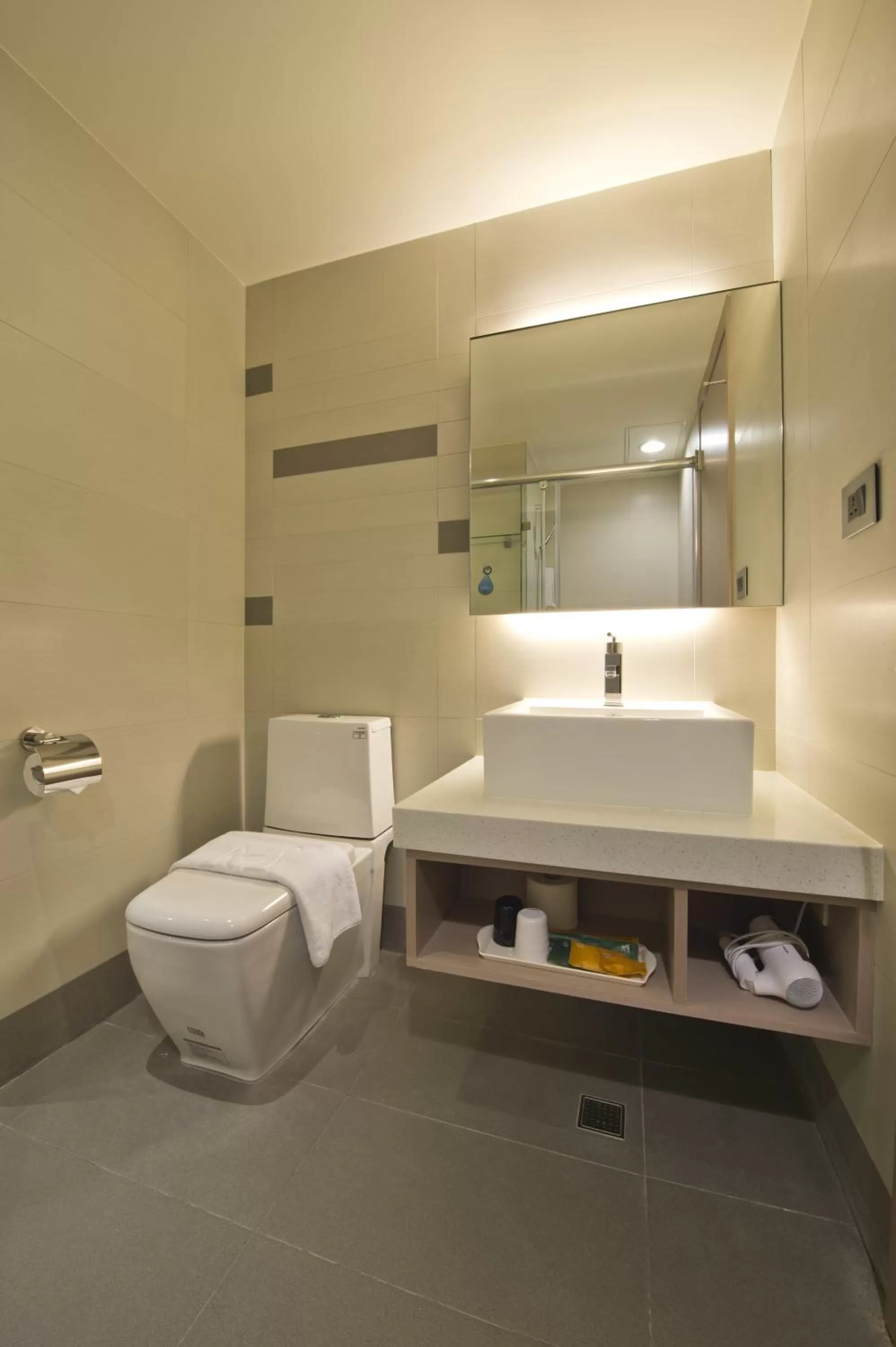 Bathroom in Mellow Fields Hotel