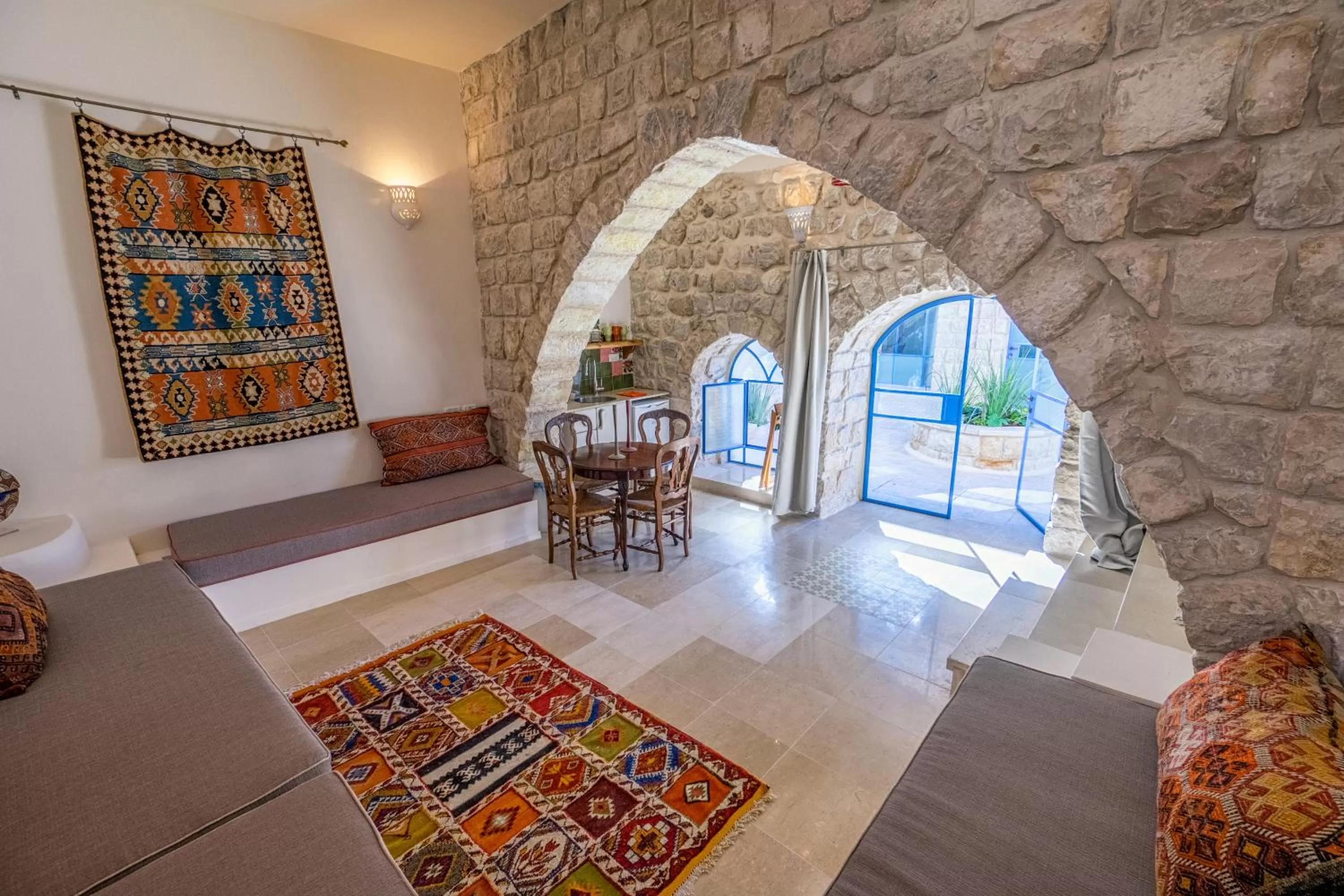 Living room in The Way Inn - Boutique Suites