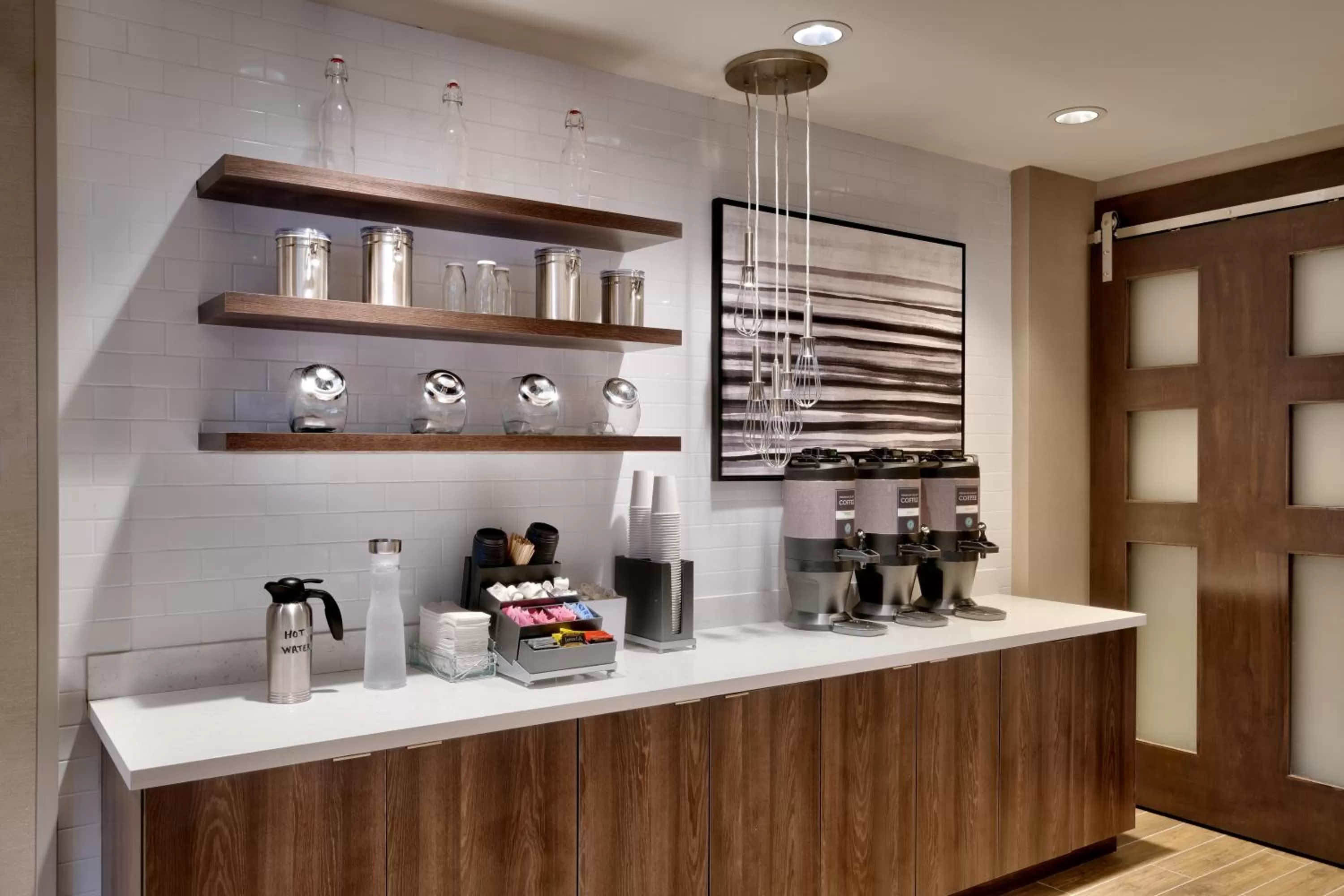 Coffee/tea facilities in Residence Inn by Marriott Brunswick