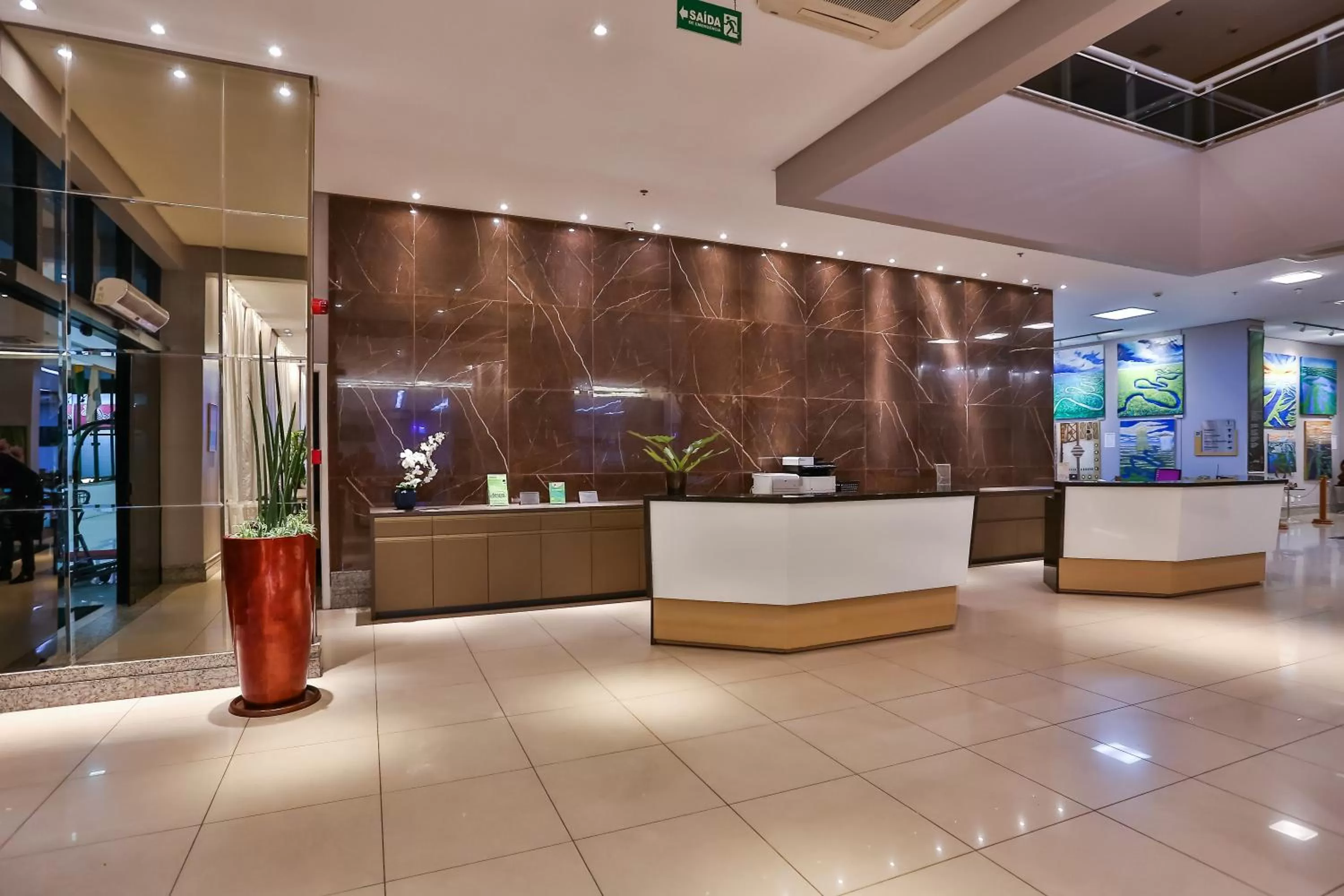 Lobby or reception in Quality Hotel Manaus