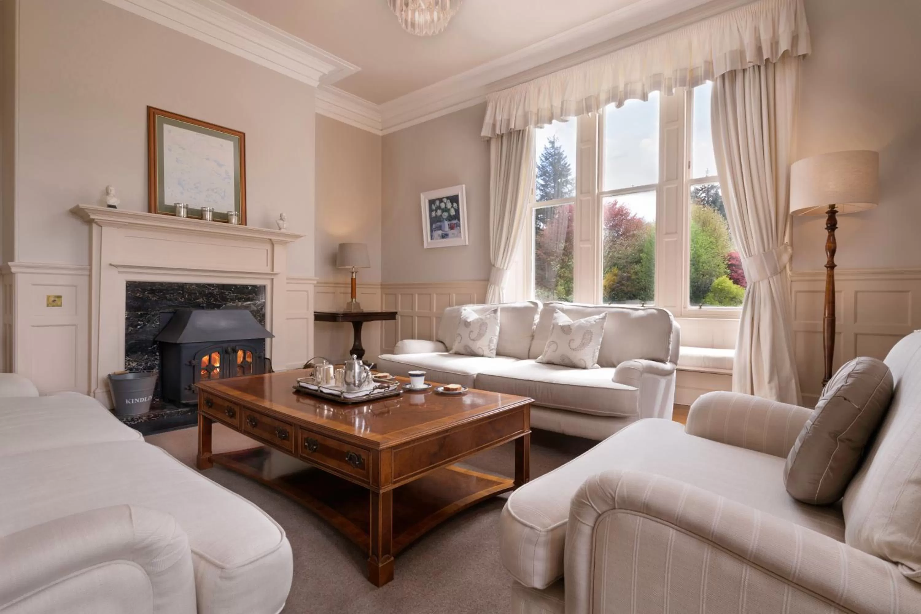 Seating area in Lys-Na-Greyne Country House