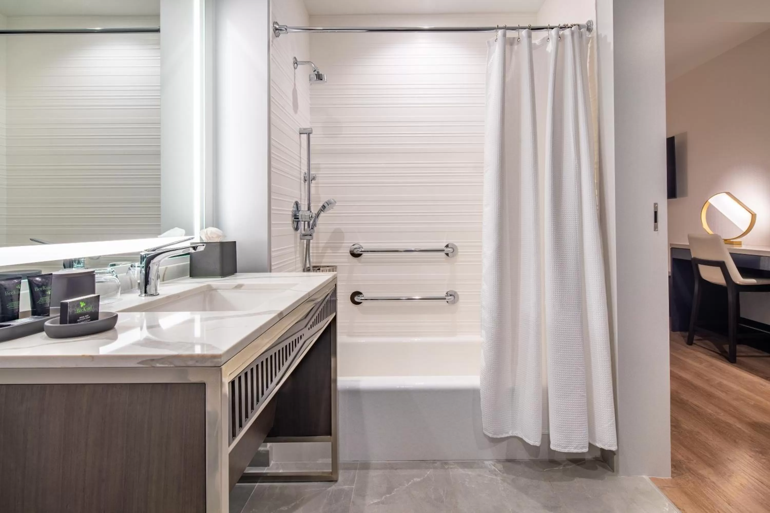 Bath in Hyatt Centric Las Olas Fort Lauderdale