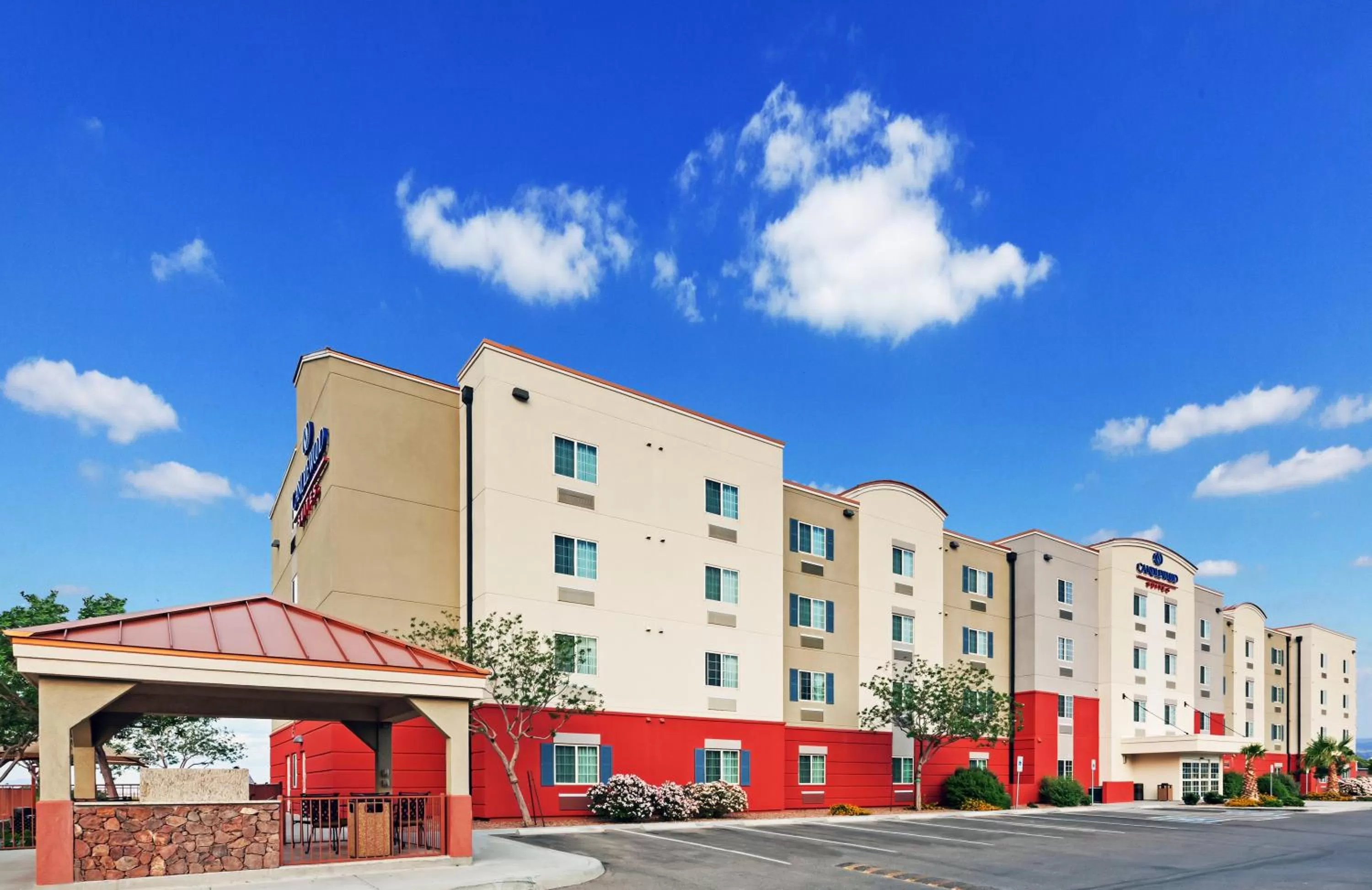 Property building in Candlewood Suites El Paso by IHG