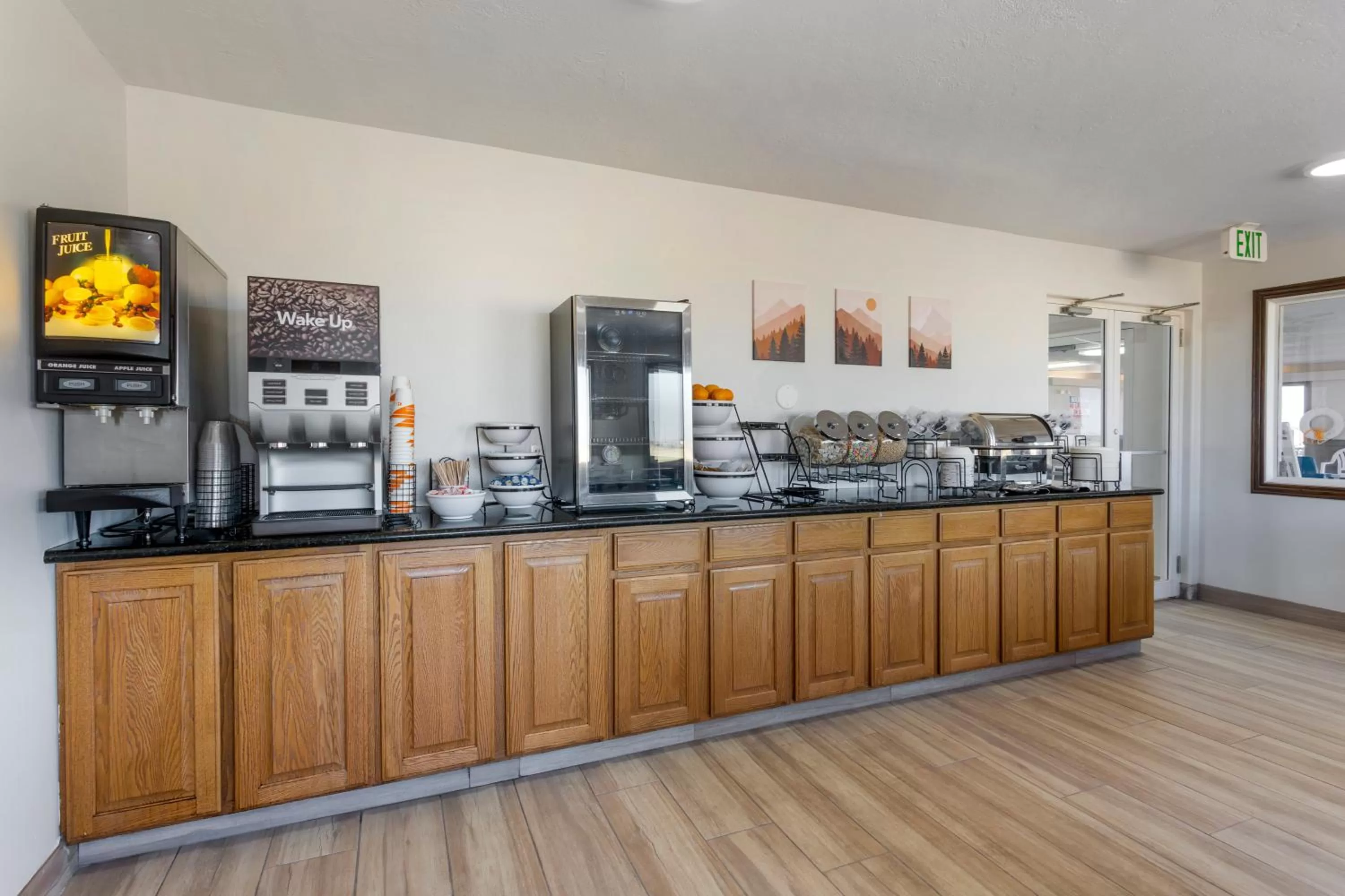 Breakfast in Quality Inn & Suites Fillmore I-15