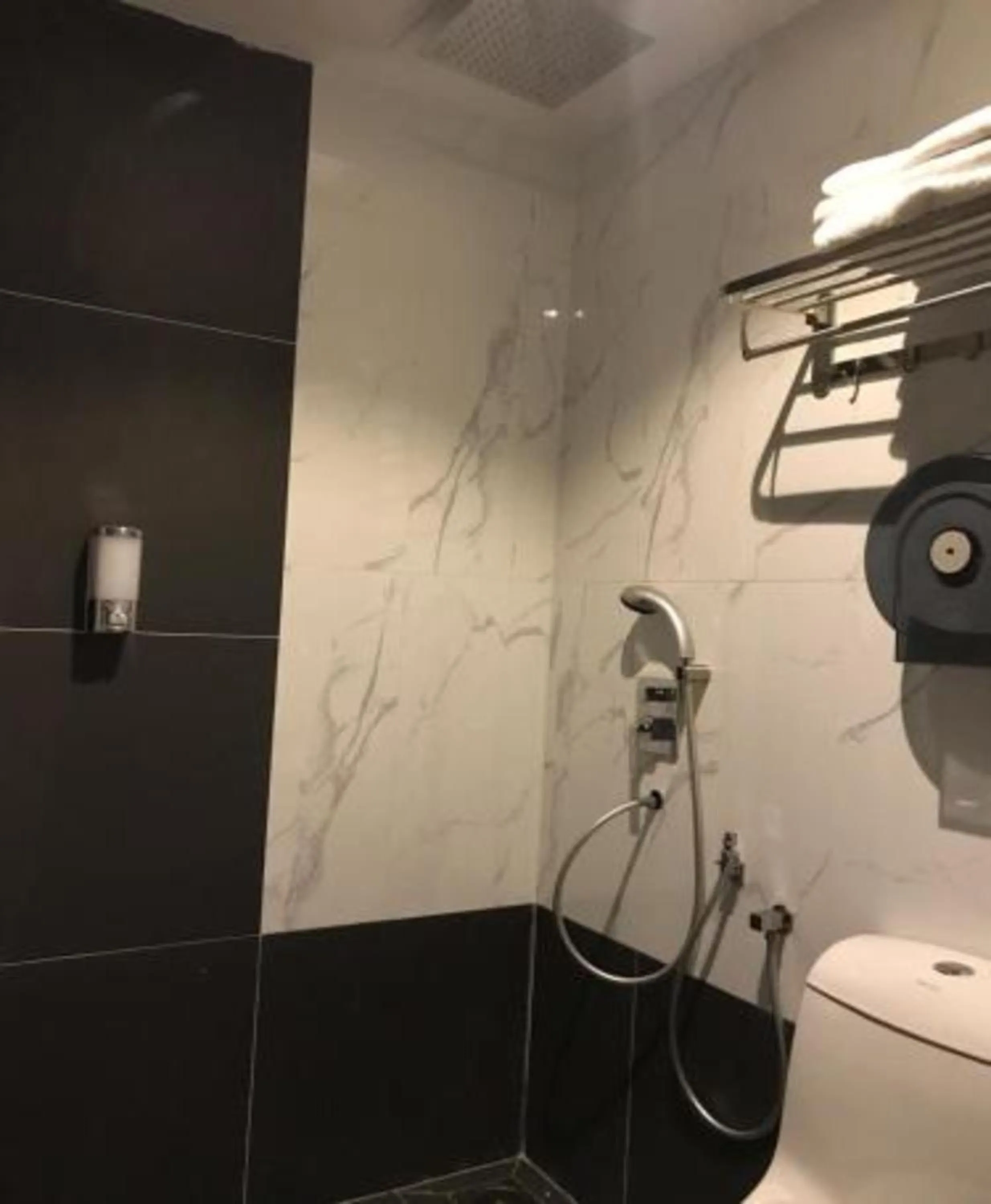 Bathroom in Time Hotel