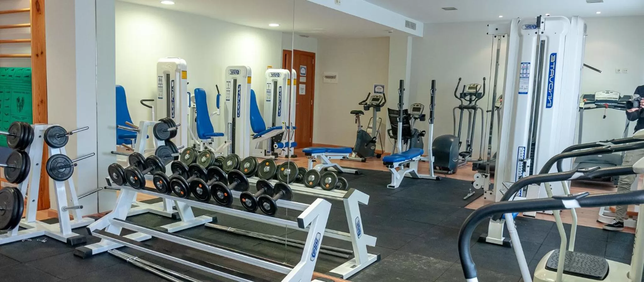 Fitness centre/facilities in ARVA Santiago León