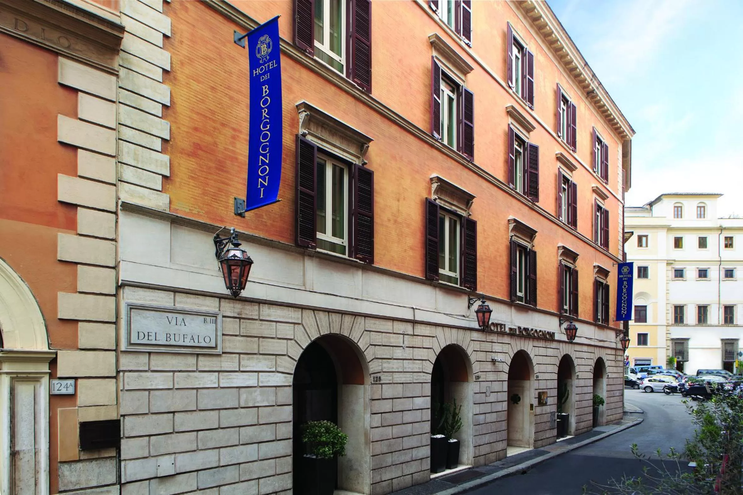 Property building in Hotel dei Borgognoni