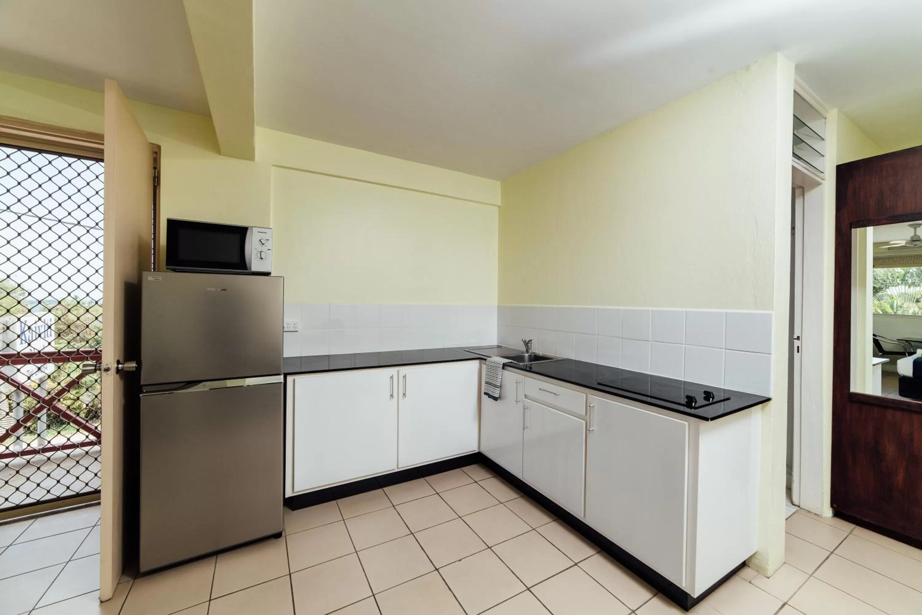 Kitchen or kitchenette in Kaiviti Motel