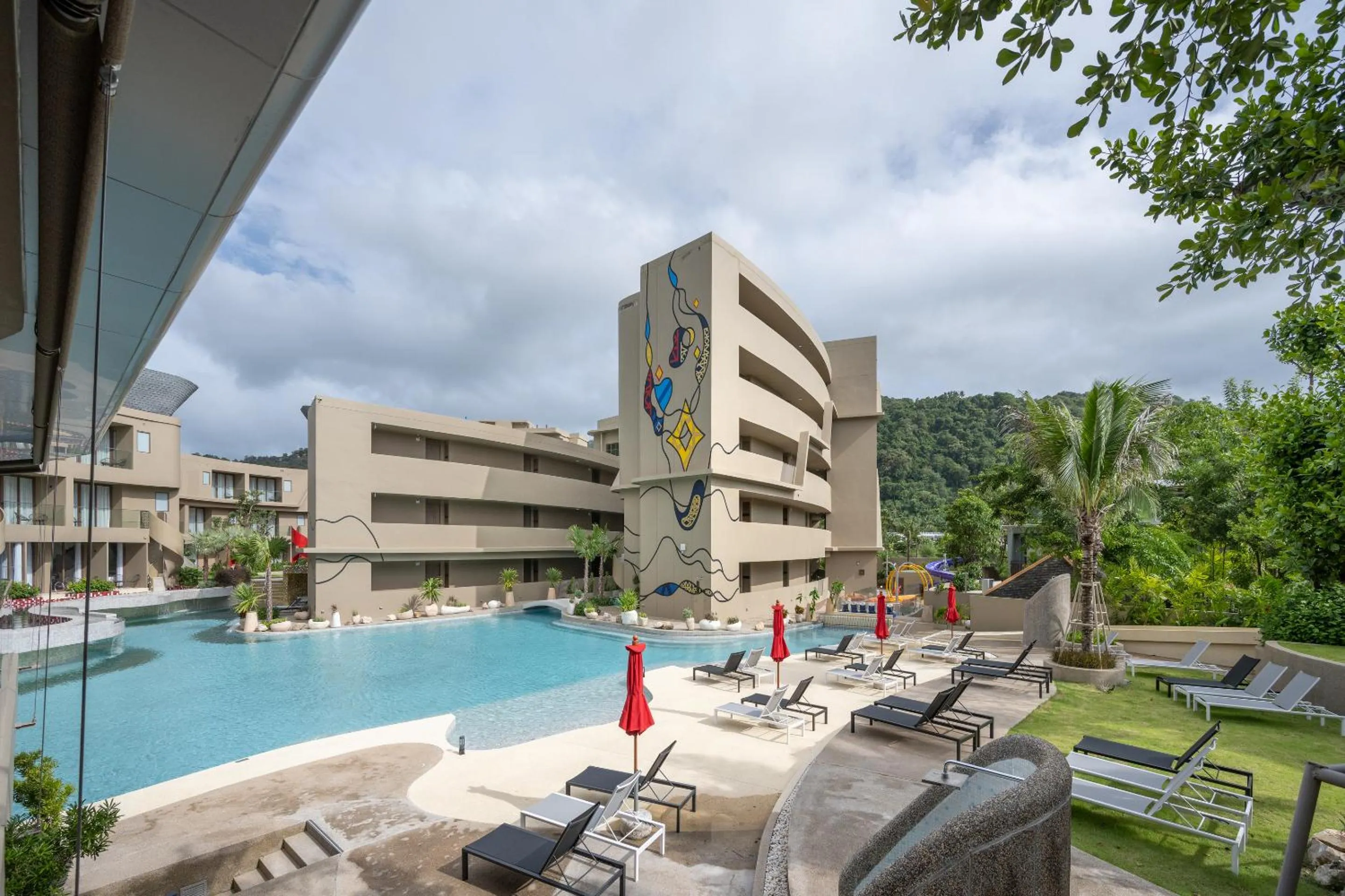 Pool view in Metadee Concept Hotel