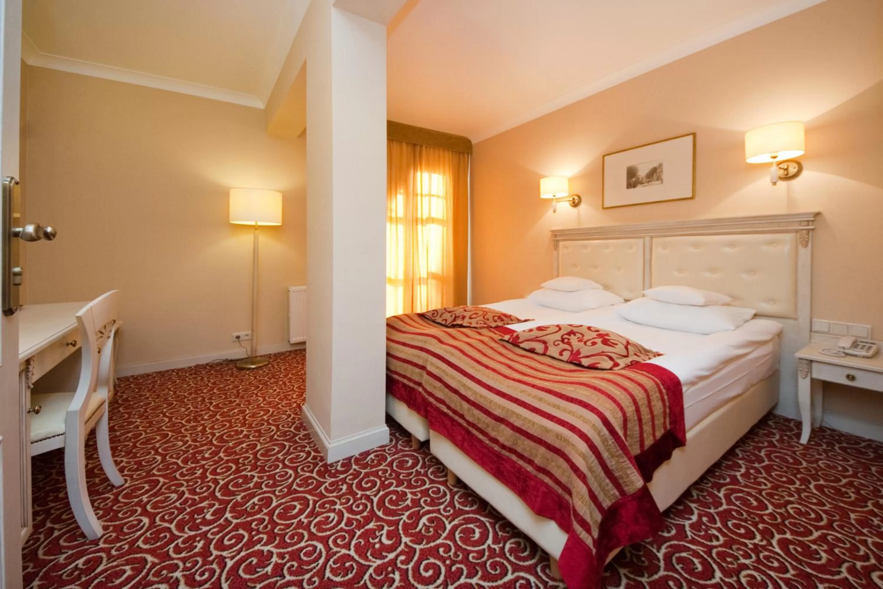 Photo of the whole room, Bed in Hotel Royal Baltic 4* Luxury Boutique