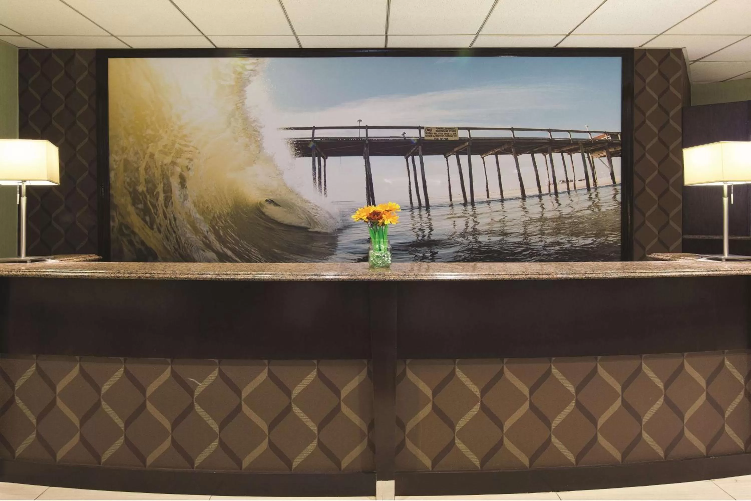 Lobby or reception in La Quinta by Wyndham Salisbury