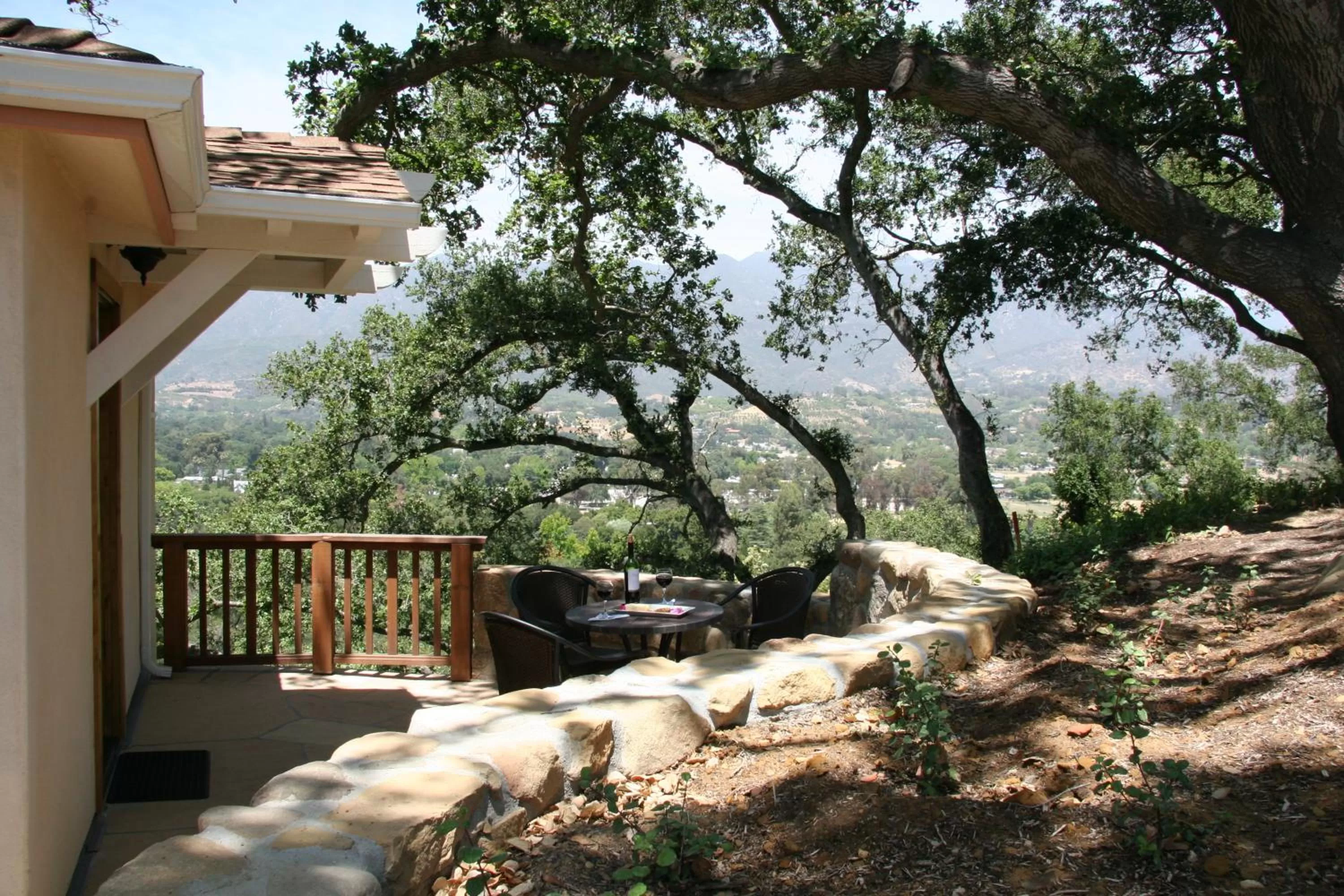 Balcony/Terrace, View in Ojai Retreat & Inn