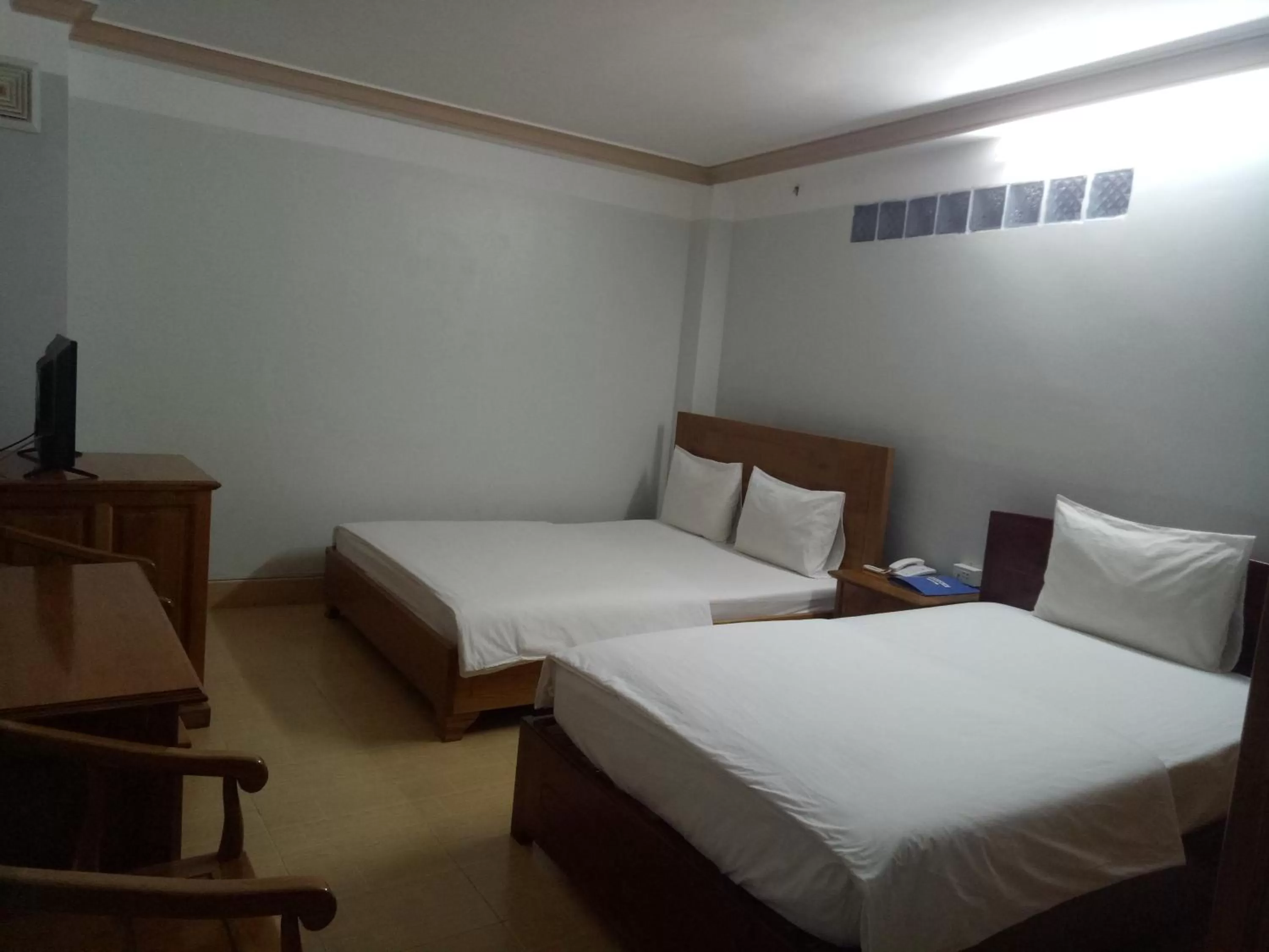 Khách sạn Phú An