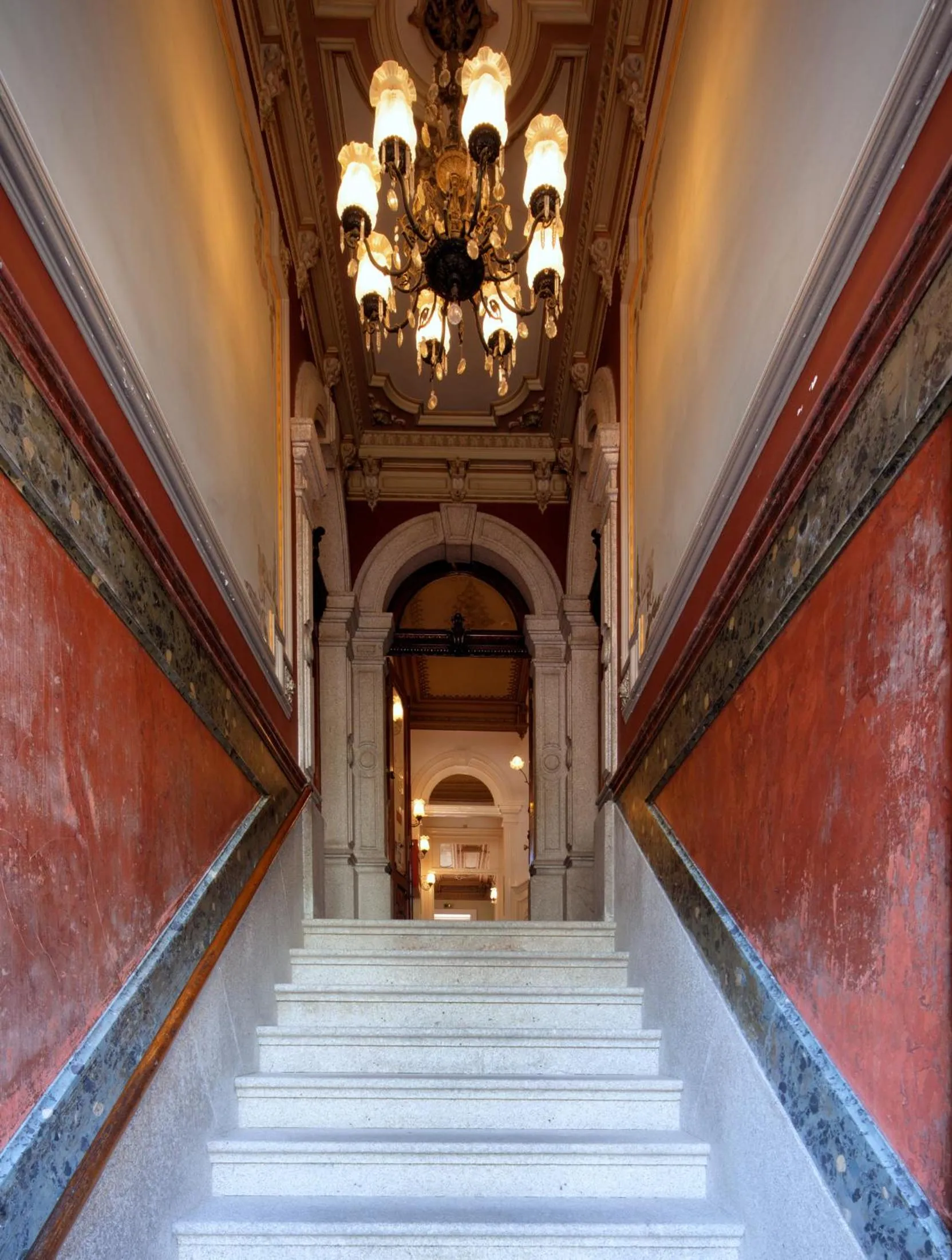 Facade/entrance in The Rex Hotel Porto