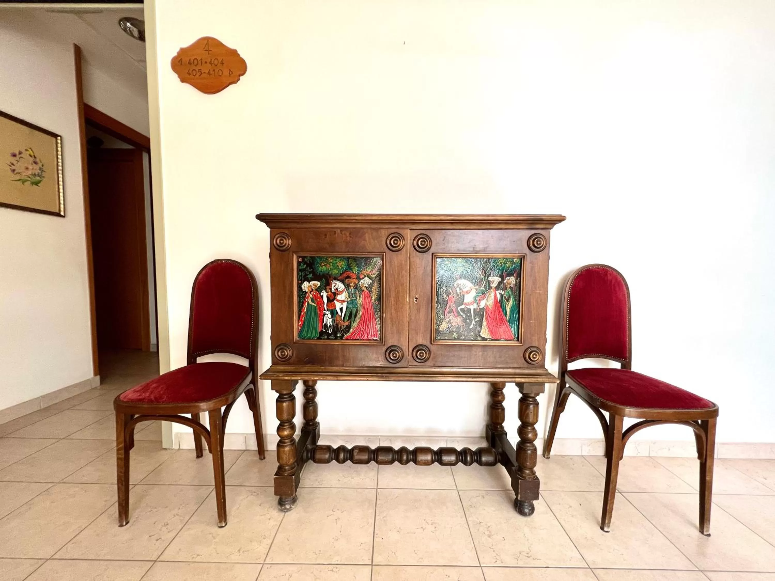 Decorative detail in Hotel B&B Montecarlo