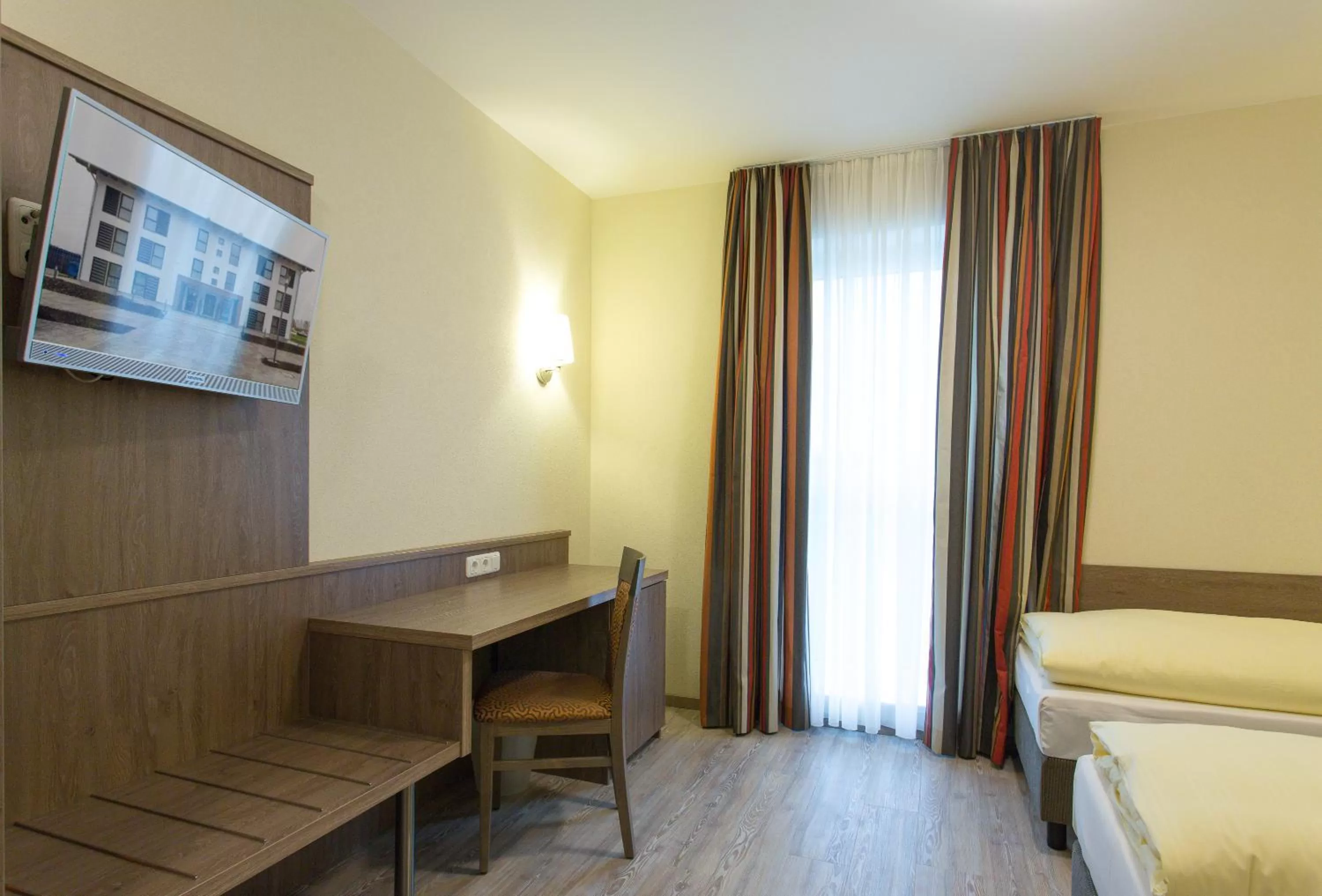 Photo of the whole room, Bed in CityApart Hotel