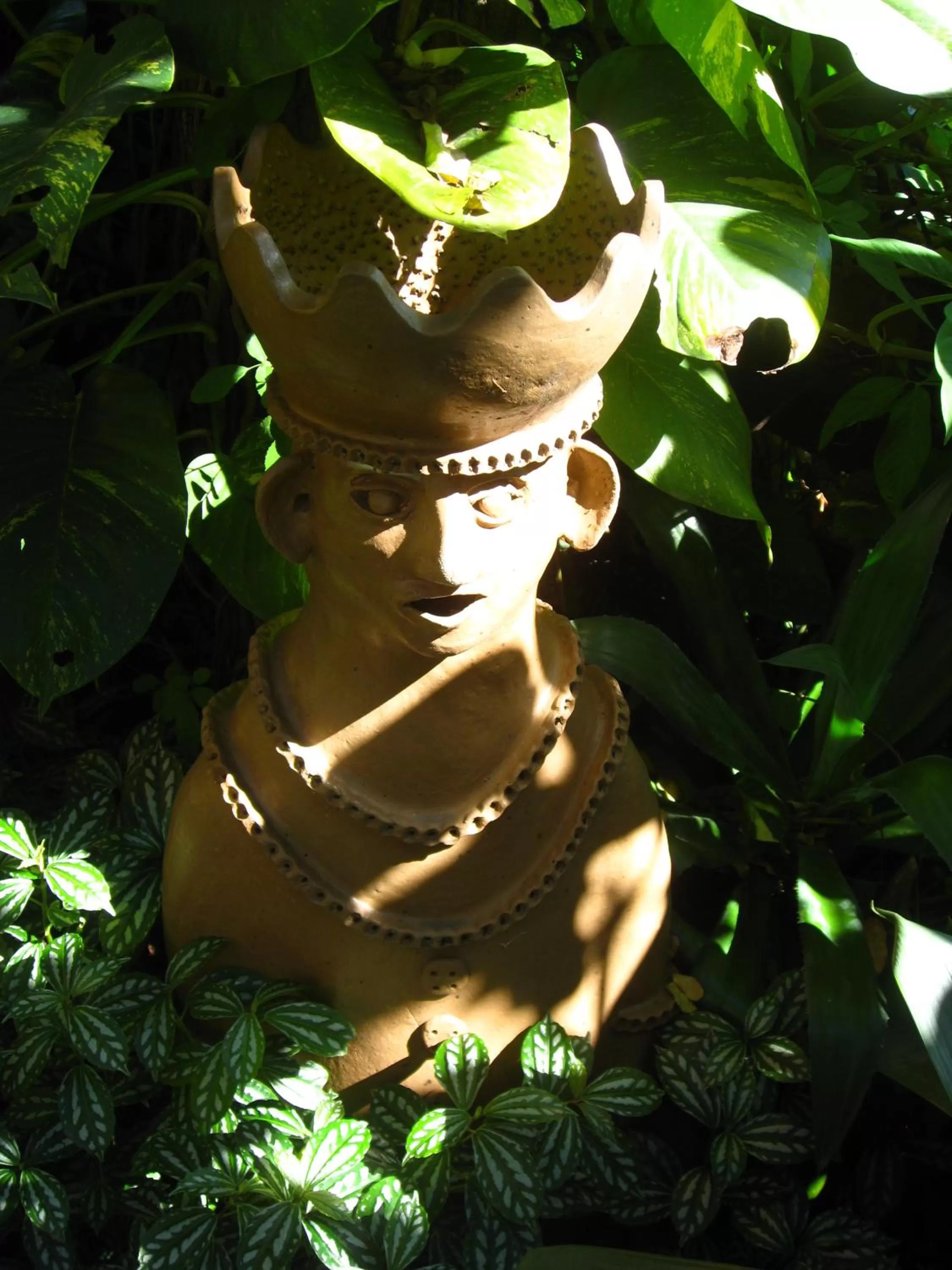 Decorative detail in O Veleiro Bed and Breakfast