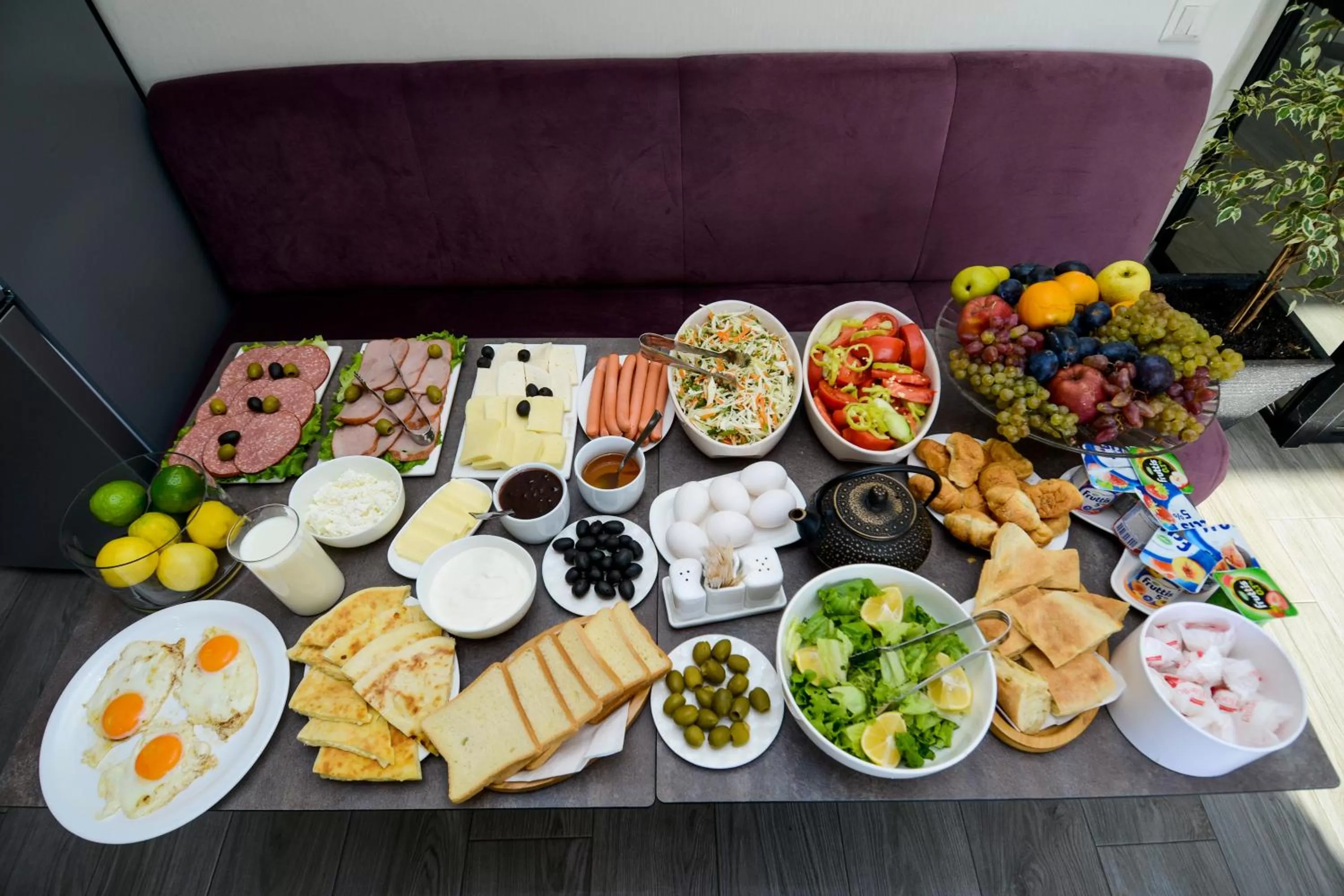 Food and drinks in Hotel Avlabari Terrace