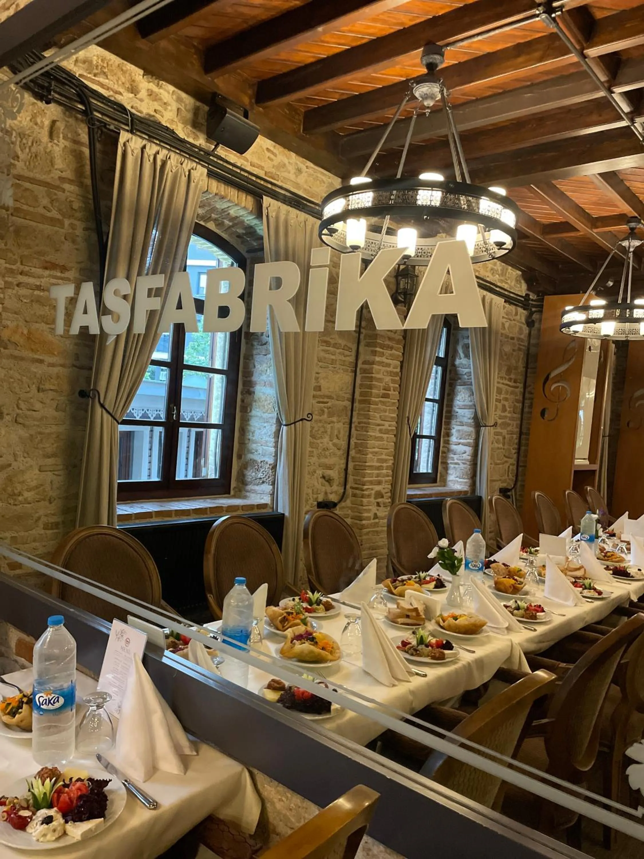 Restaurant/places to eat in Giritligil Hotel