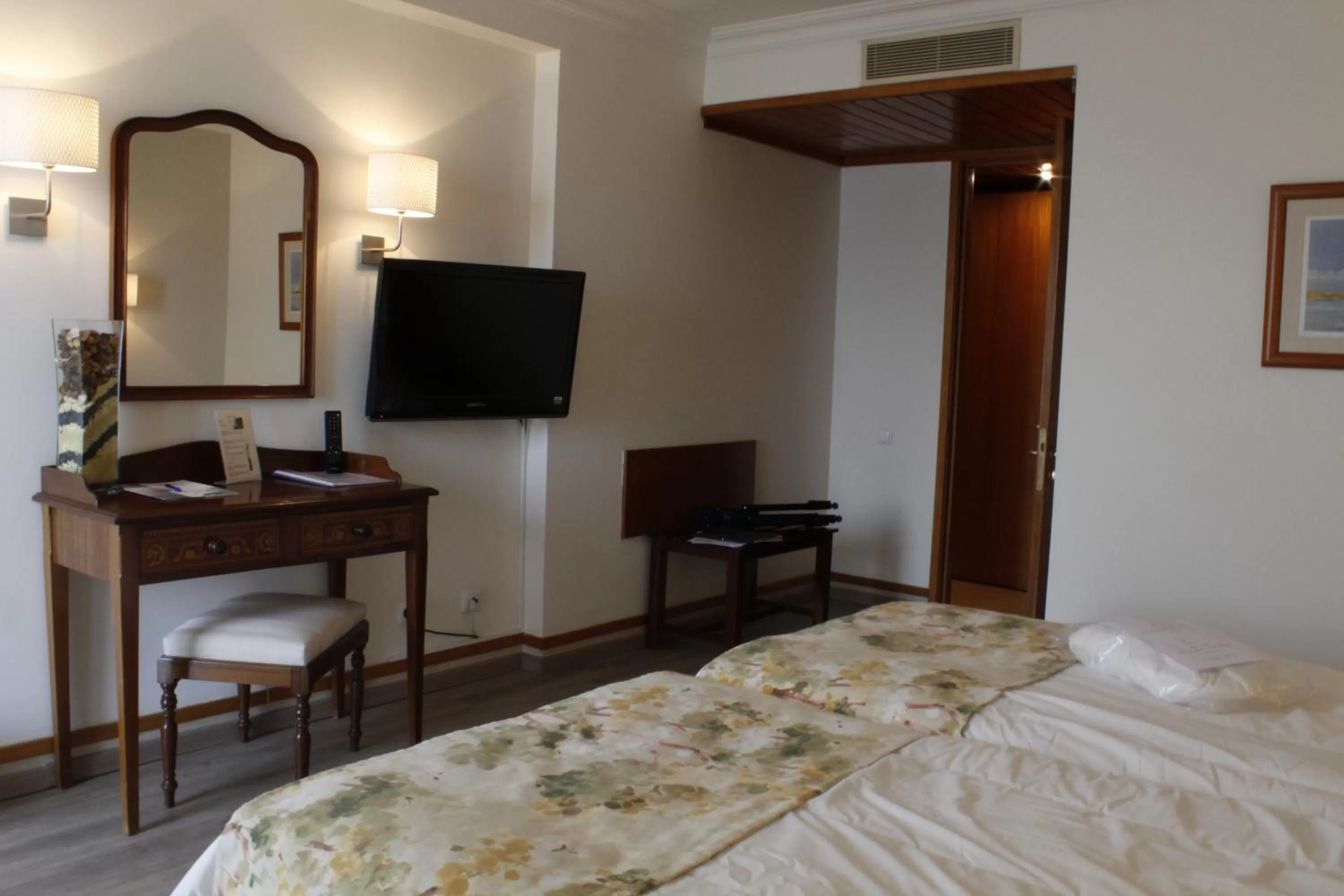 Bedroom, Bed in Hotel Solar Palmeiras