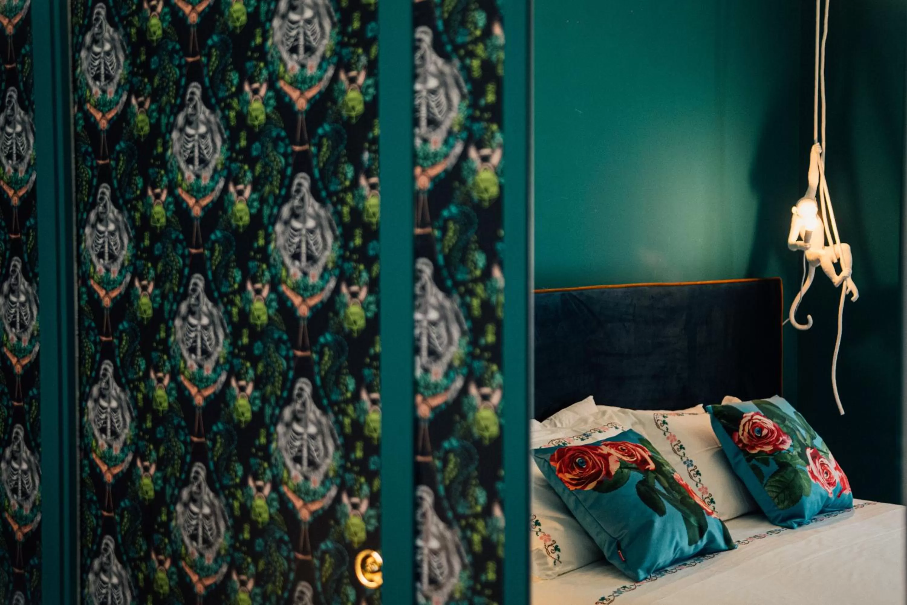 Bedroom, Bed in Aron Only Suites Bed and Breakfast