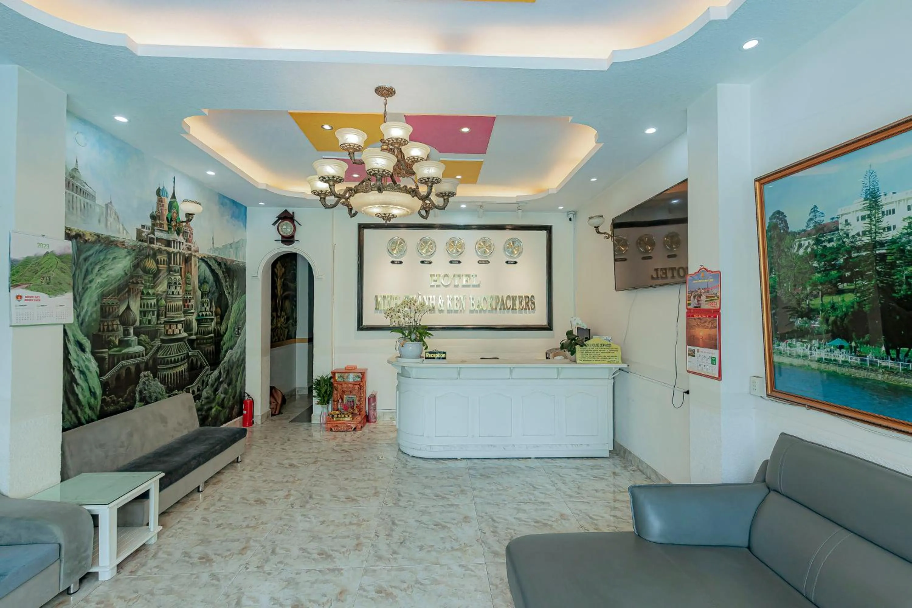 Lobby or reception in Ken's Backpackers Hotel