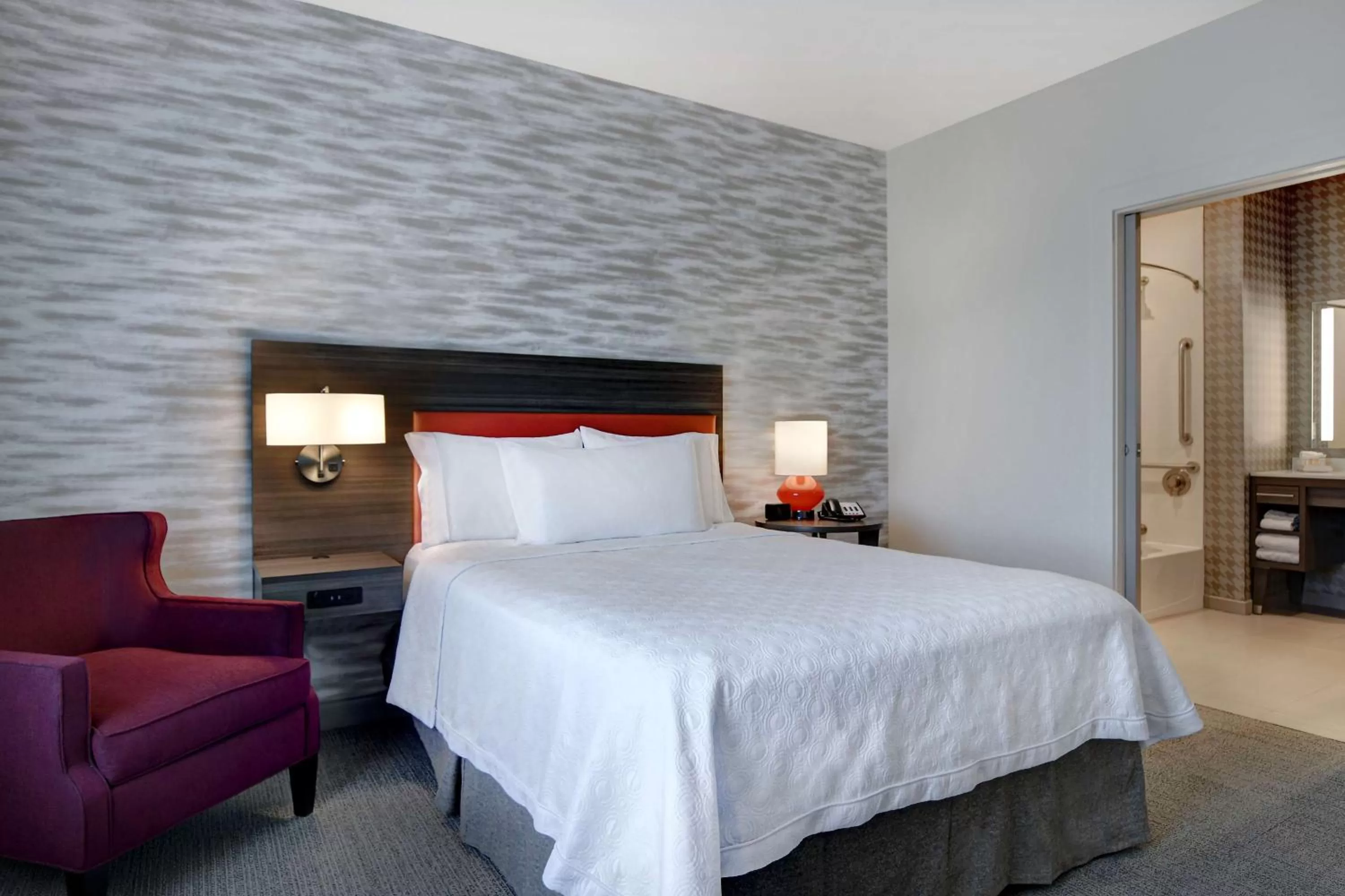 Bed in Home2 Suites by Hilton North Plano Hwy 75