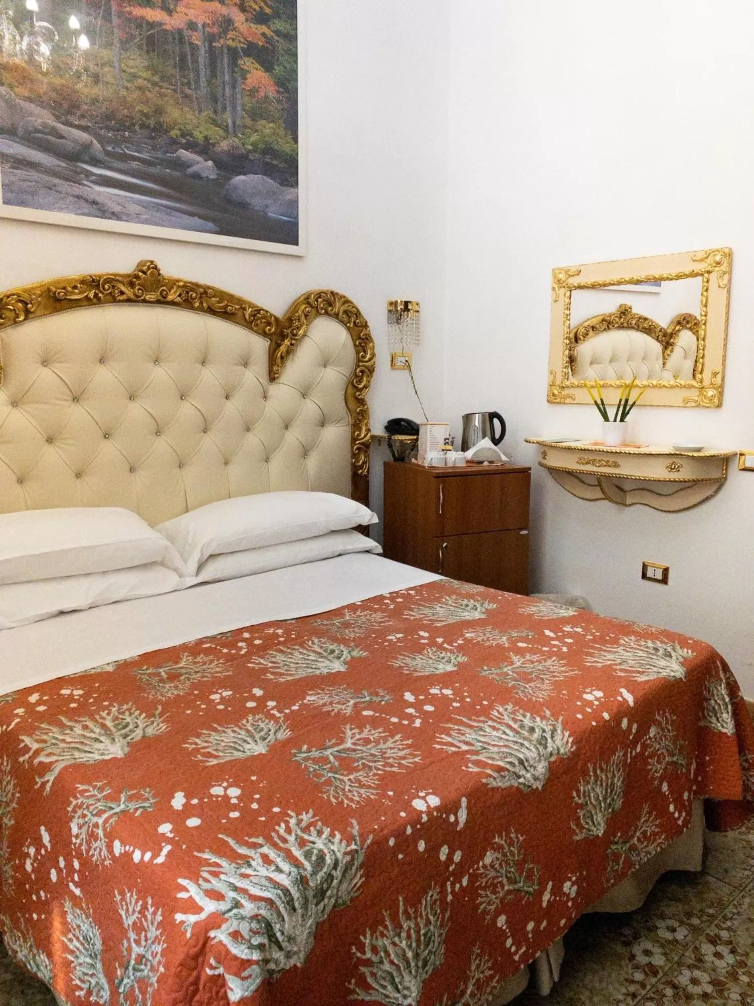 Bed in Hotel des Artistes