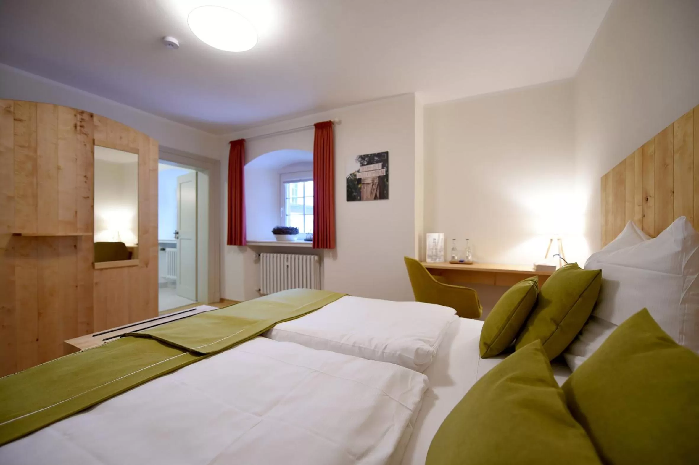 Double Room in Kloster Frauenberg