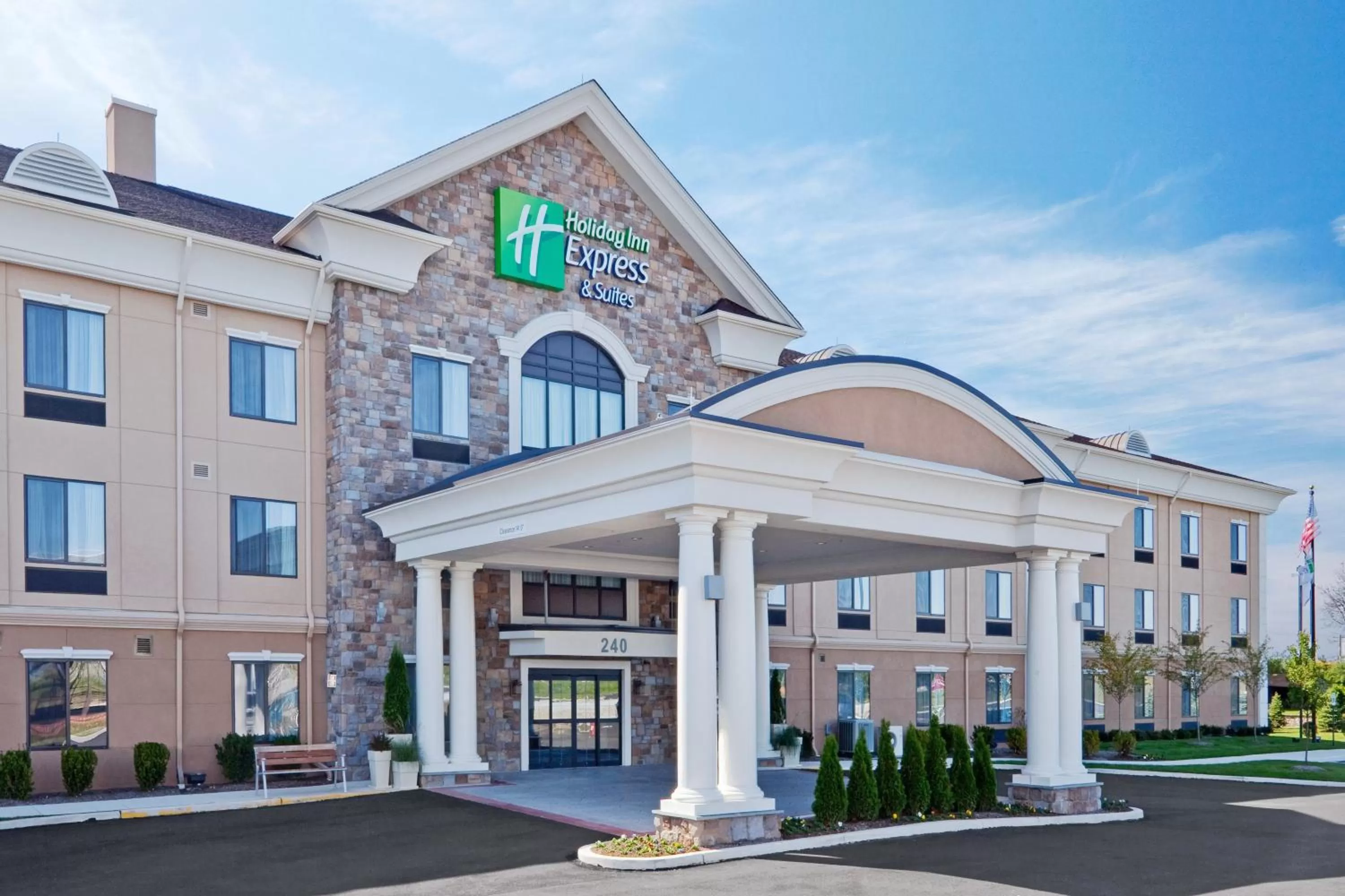 Property building in Holiday Inn Express Hotel & Suites Warminster-Horsham by IHG