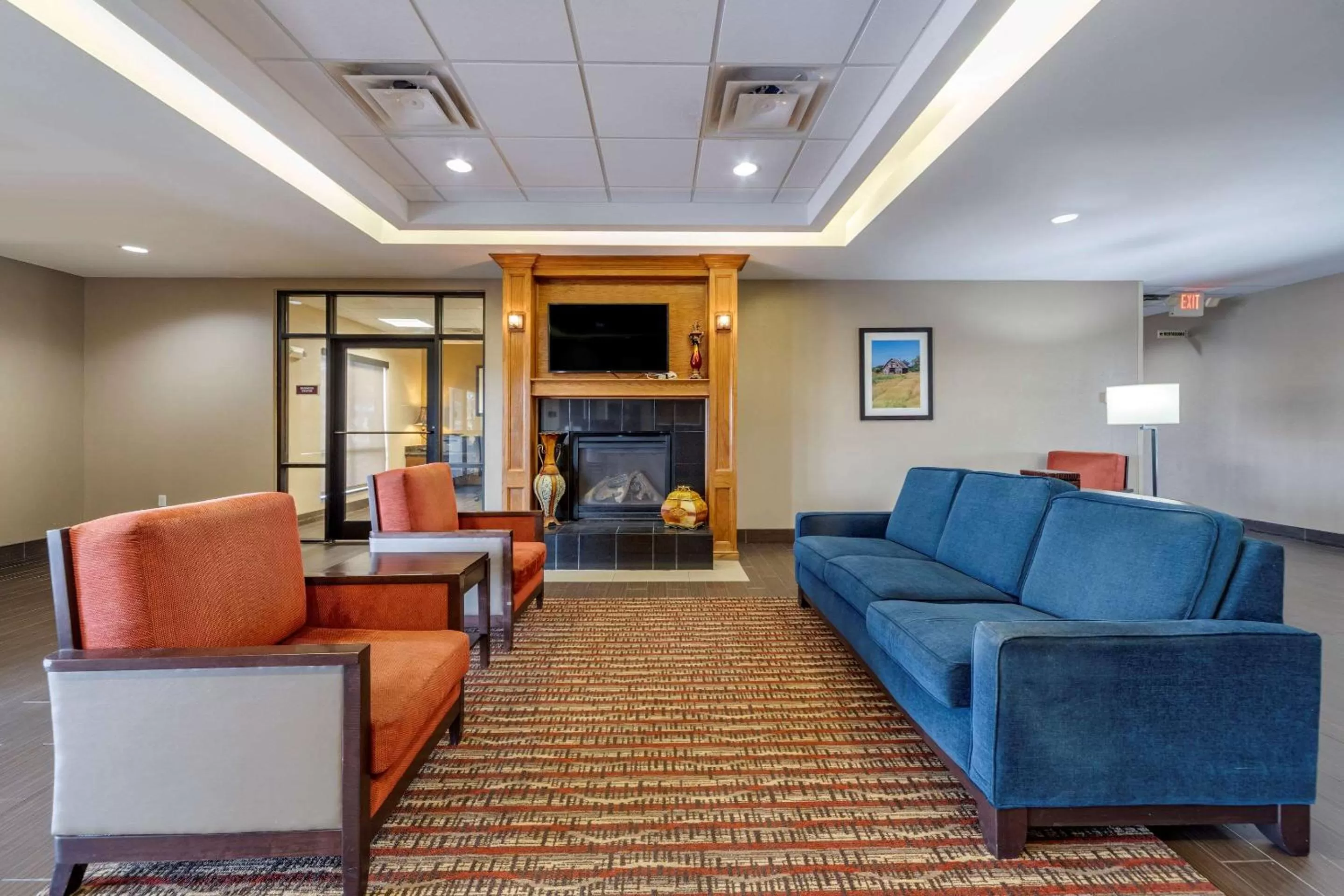Lobby or reception in Comfort Inn & Suites Shawnee North near I-40